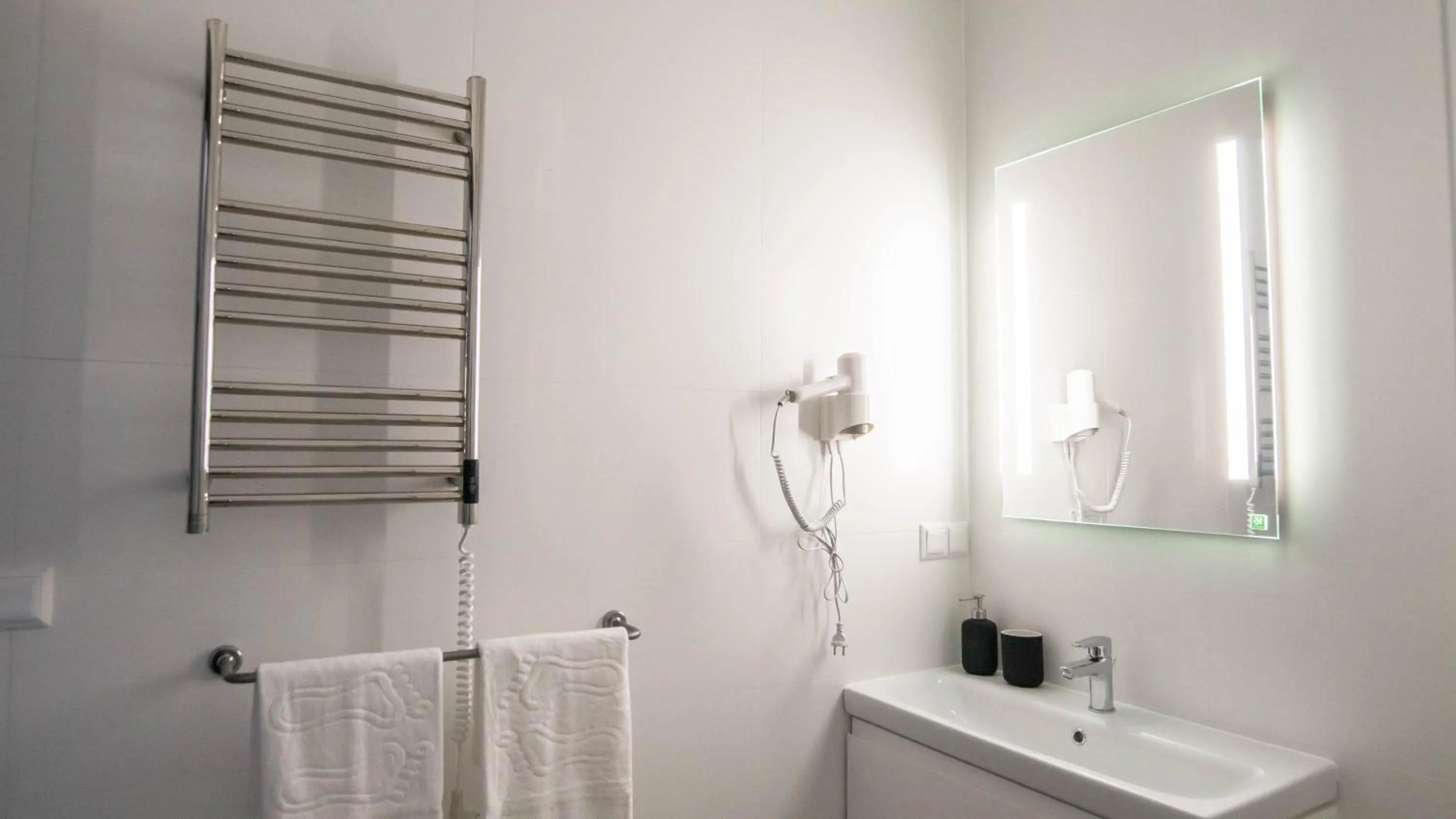 Bathroom in Nowe Millenium