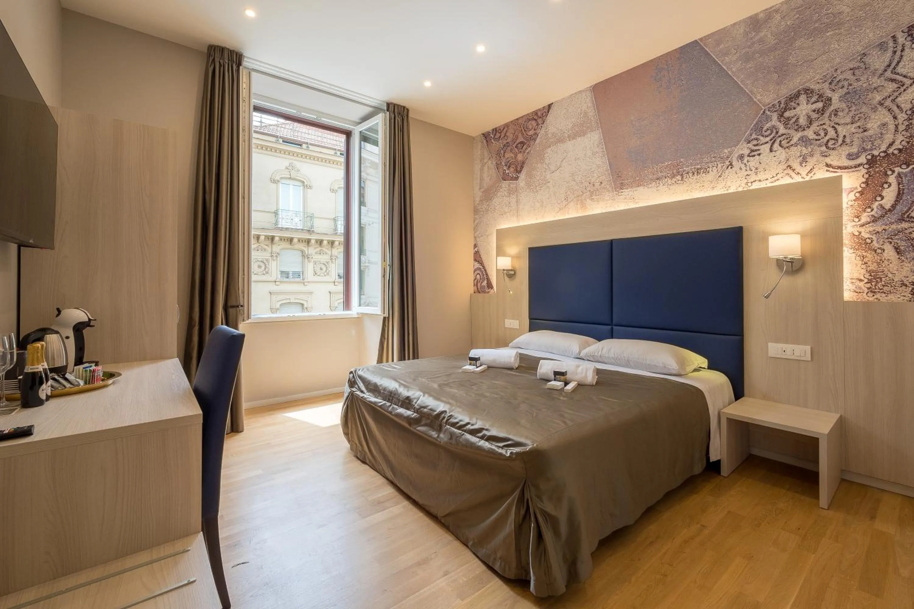 Bedroom, Bed in Bramble Luxury Suites