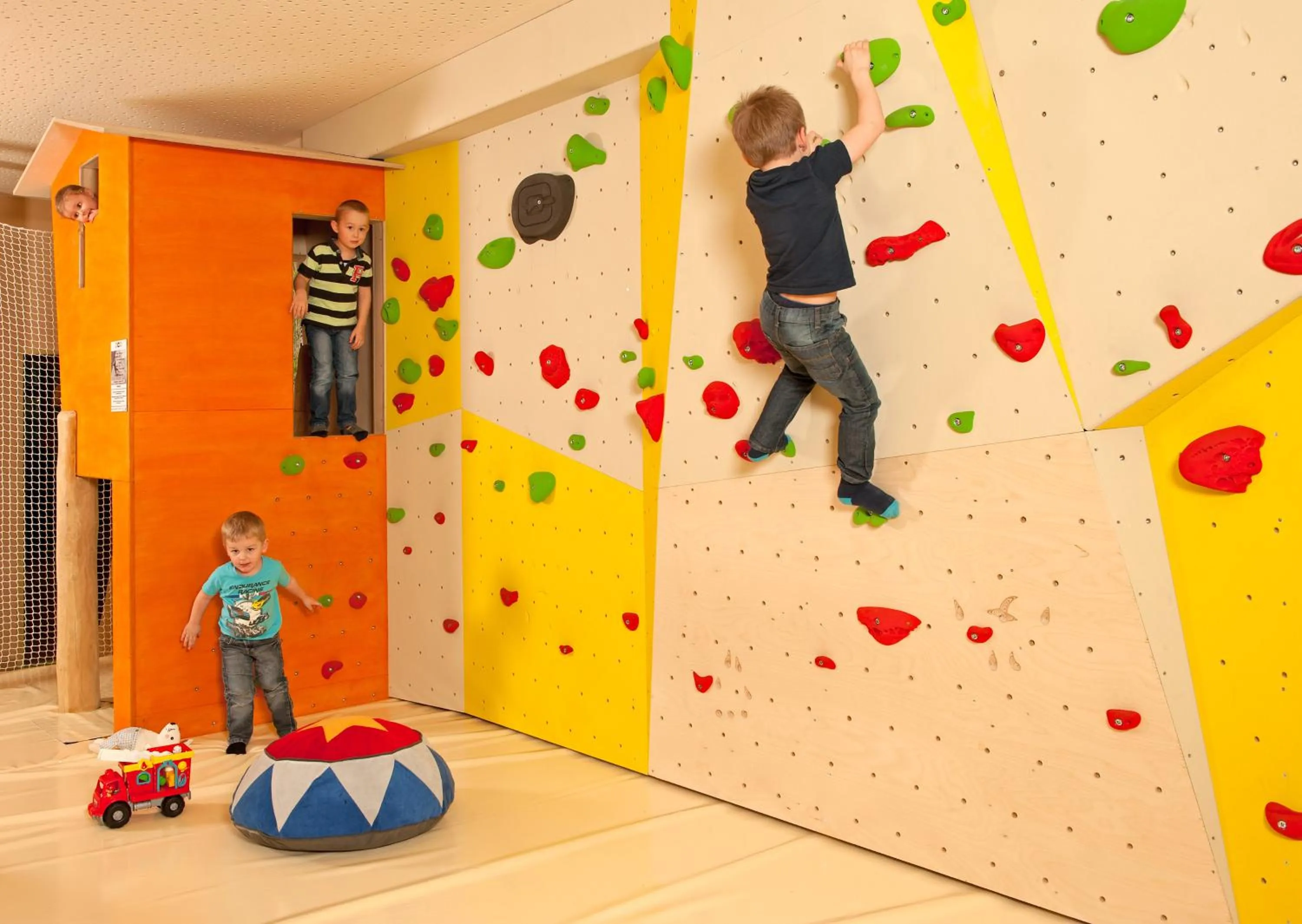 Kids's club in JUFA Hotel Grünau im Almtal