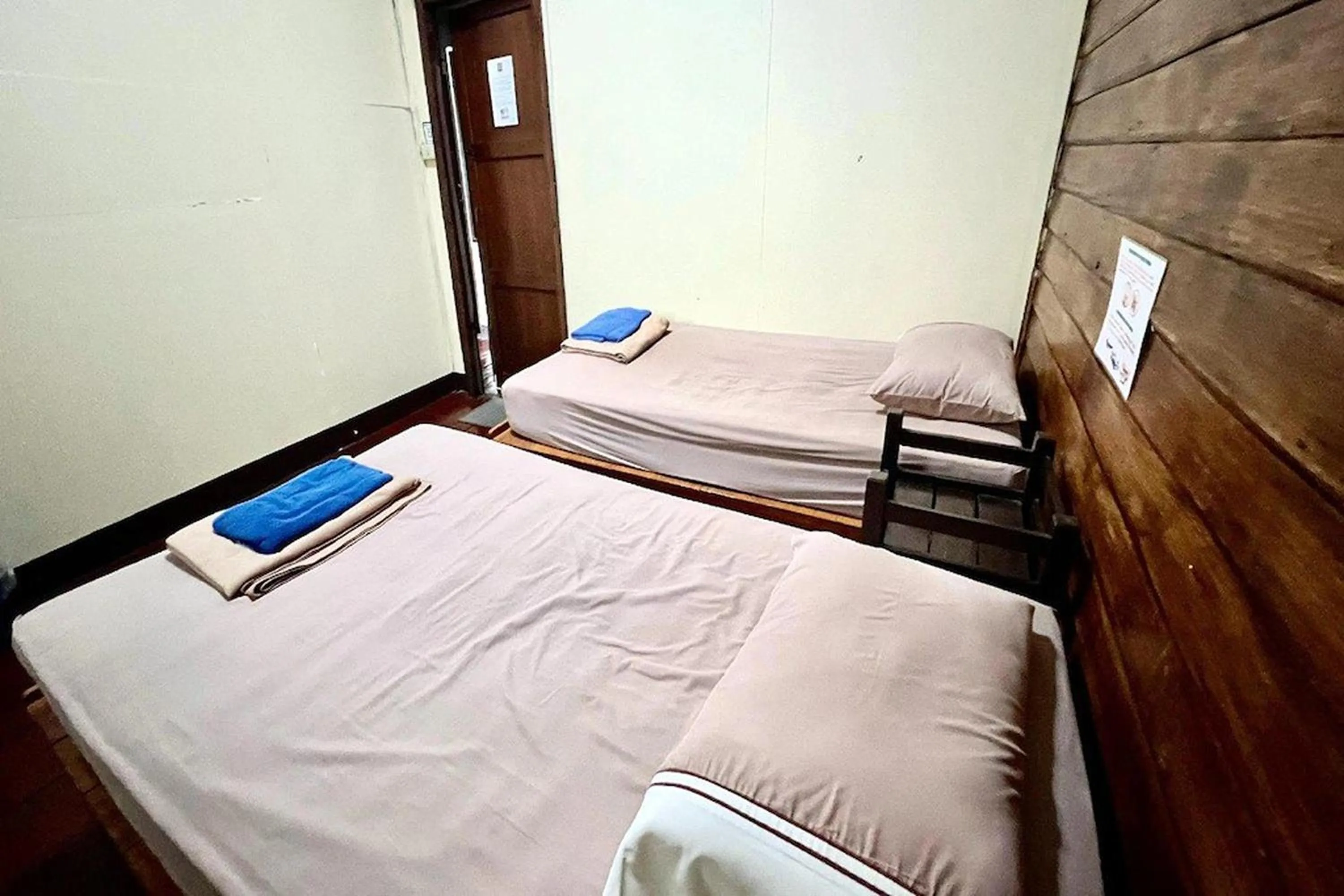 Bed in Baan Lanna at Prasingh