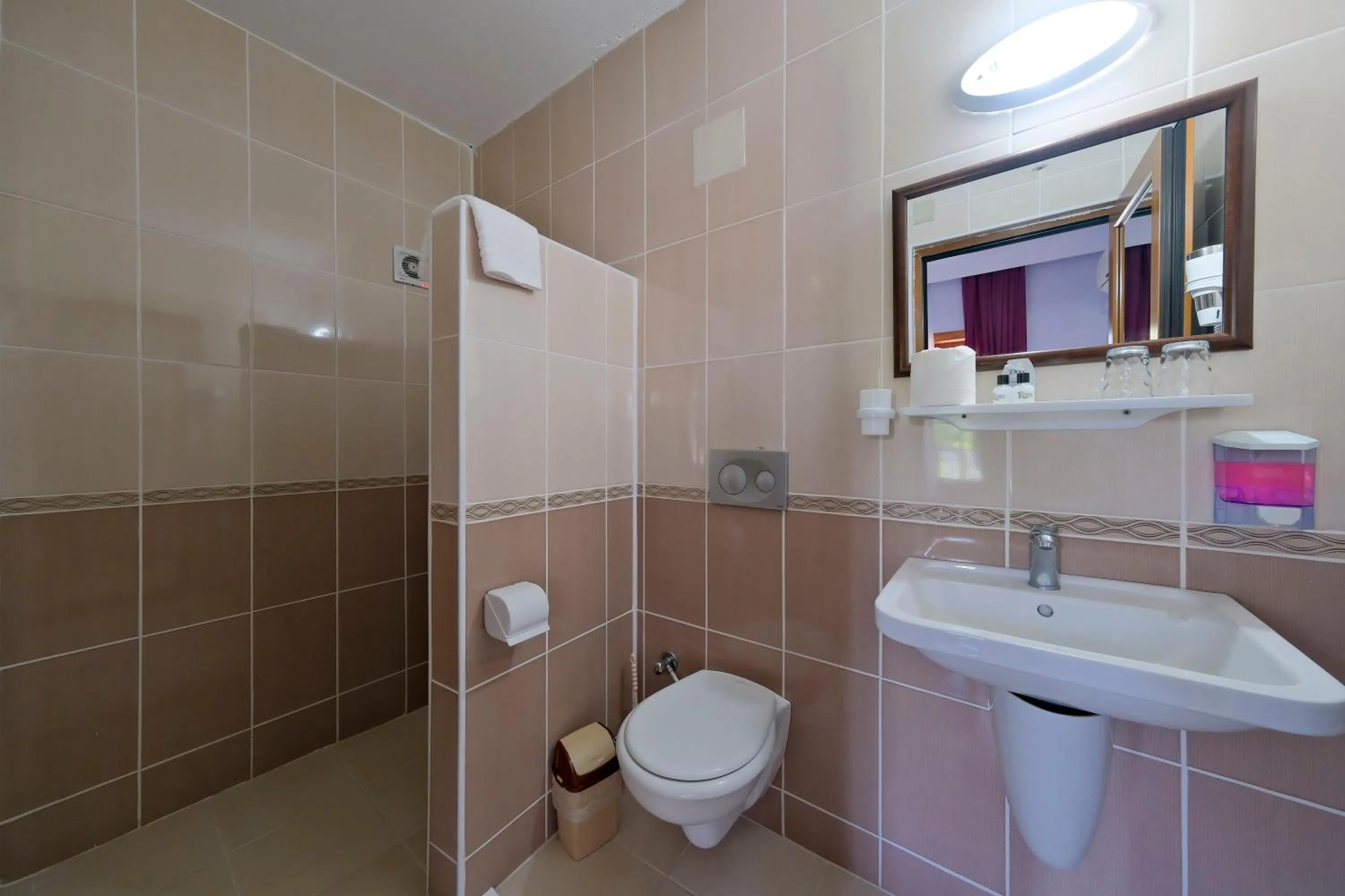 Bathroom in Casablanca Hotel