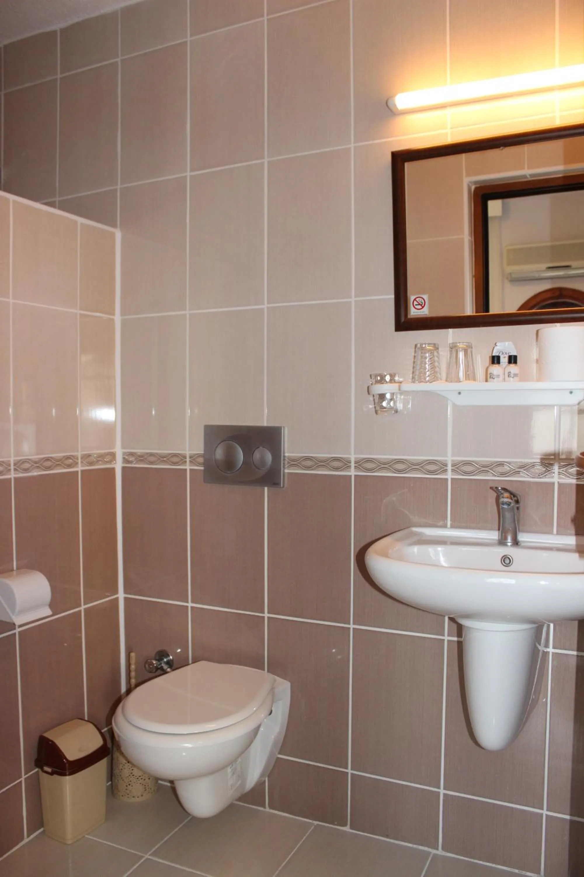 Bathroom in Casablanca Hotel