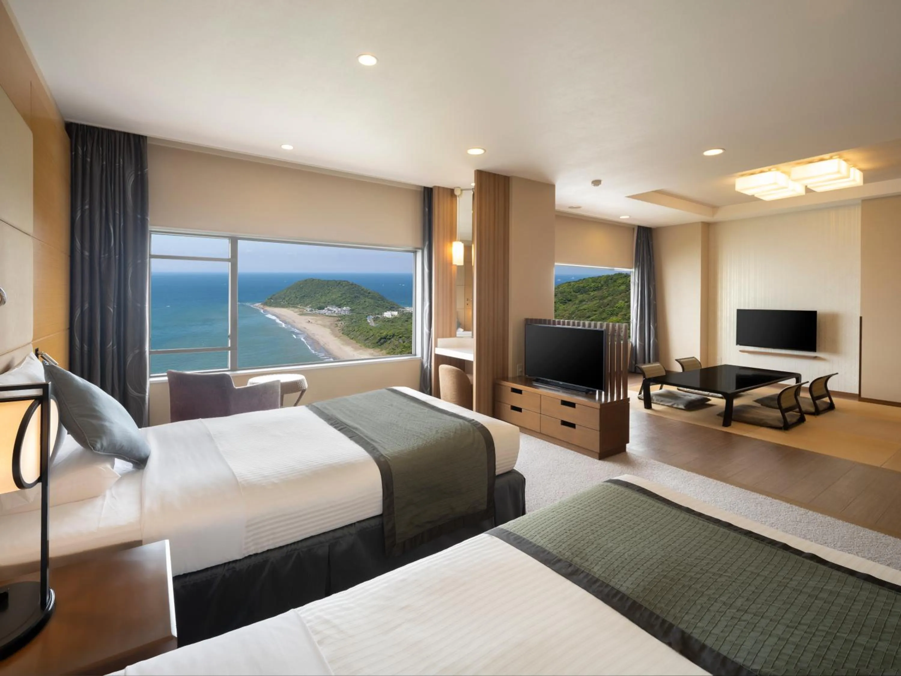 Photo of the whole room, Bed in Irago Ocean Resort