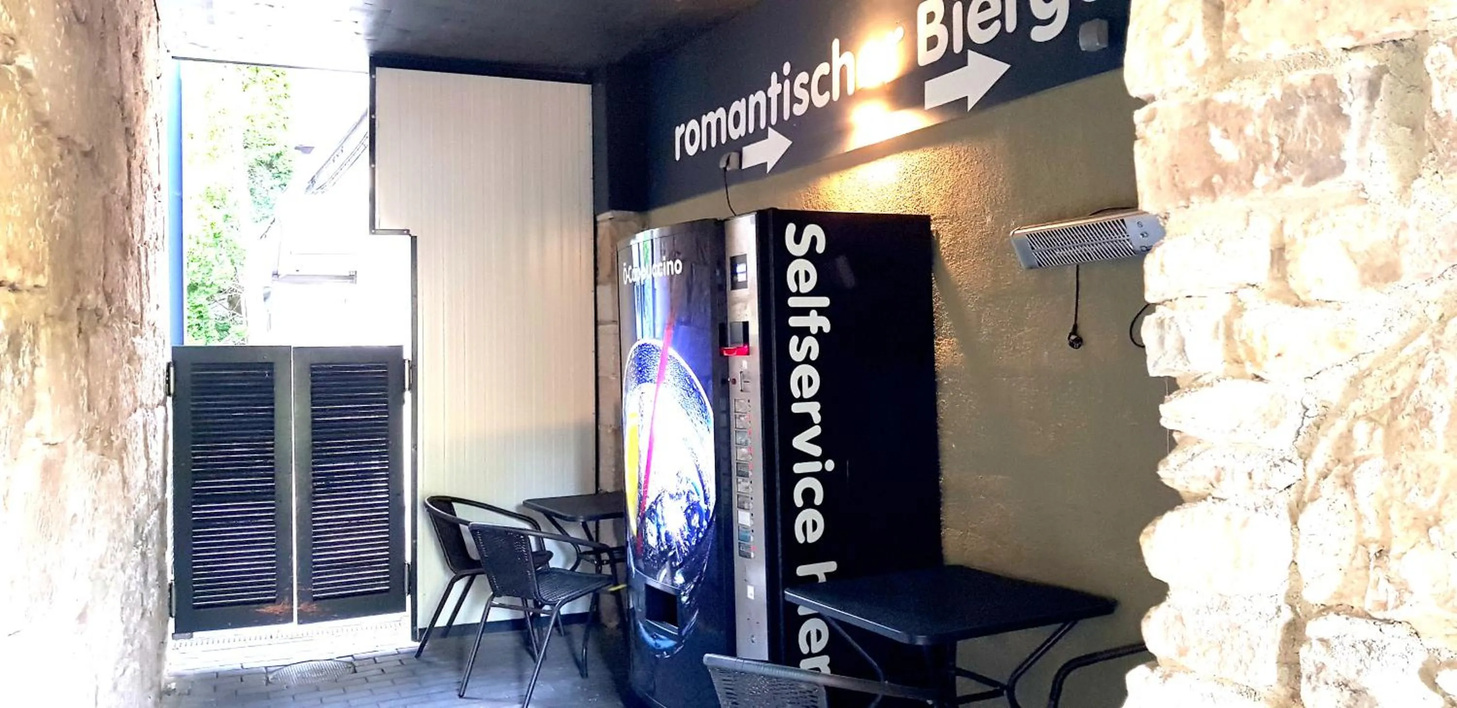 vending machine in Eventhotel Ö - Cappuccino