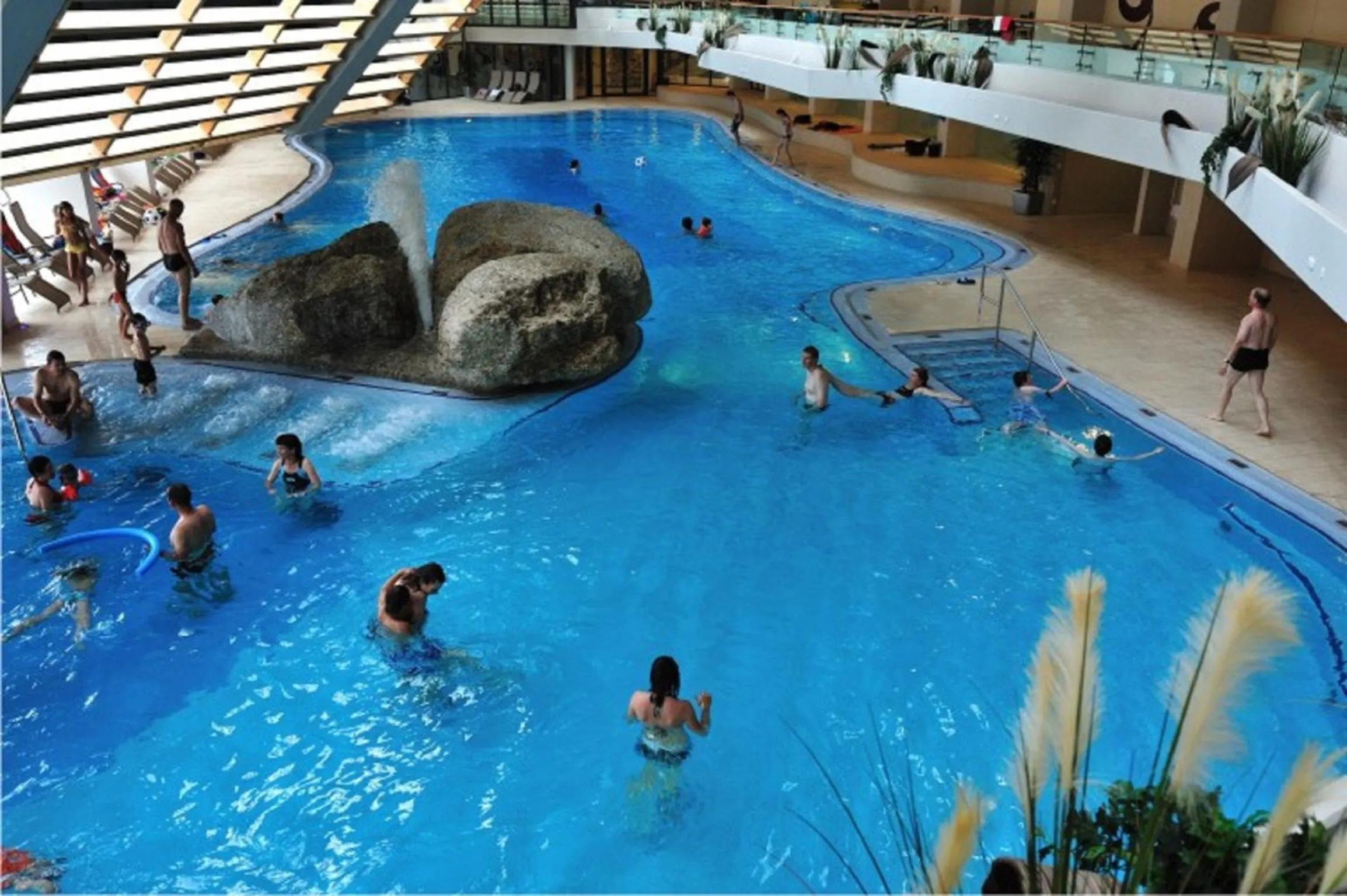 Area and facilities in Hotel Schönegg