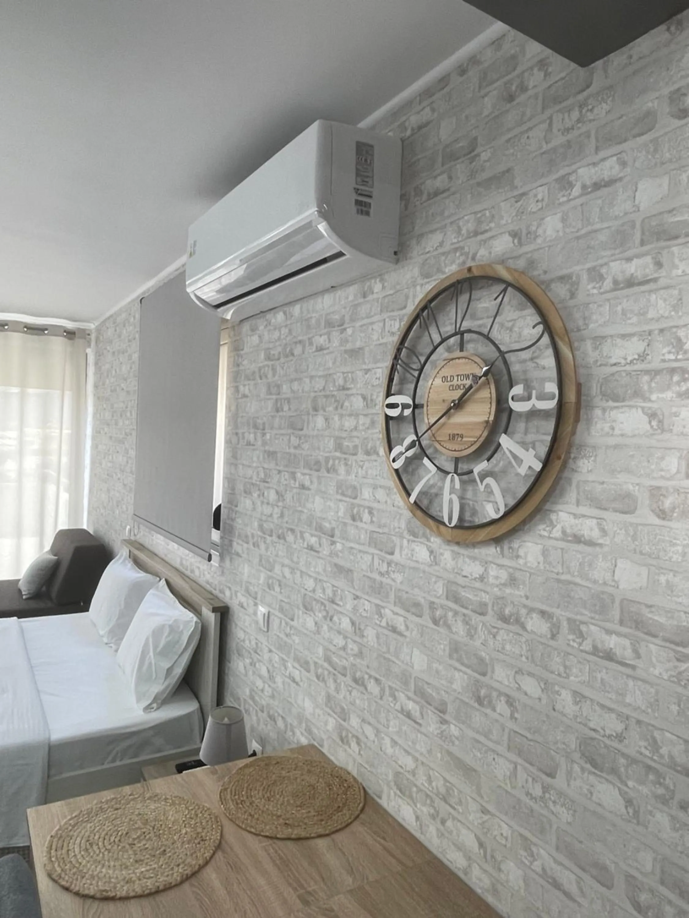 AVR Airport Deluxe Suites 6 AIRPORT FREE SHUTLE