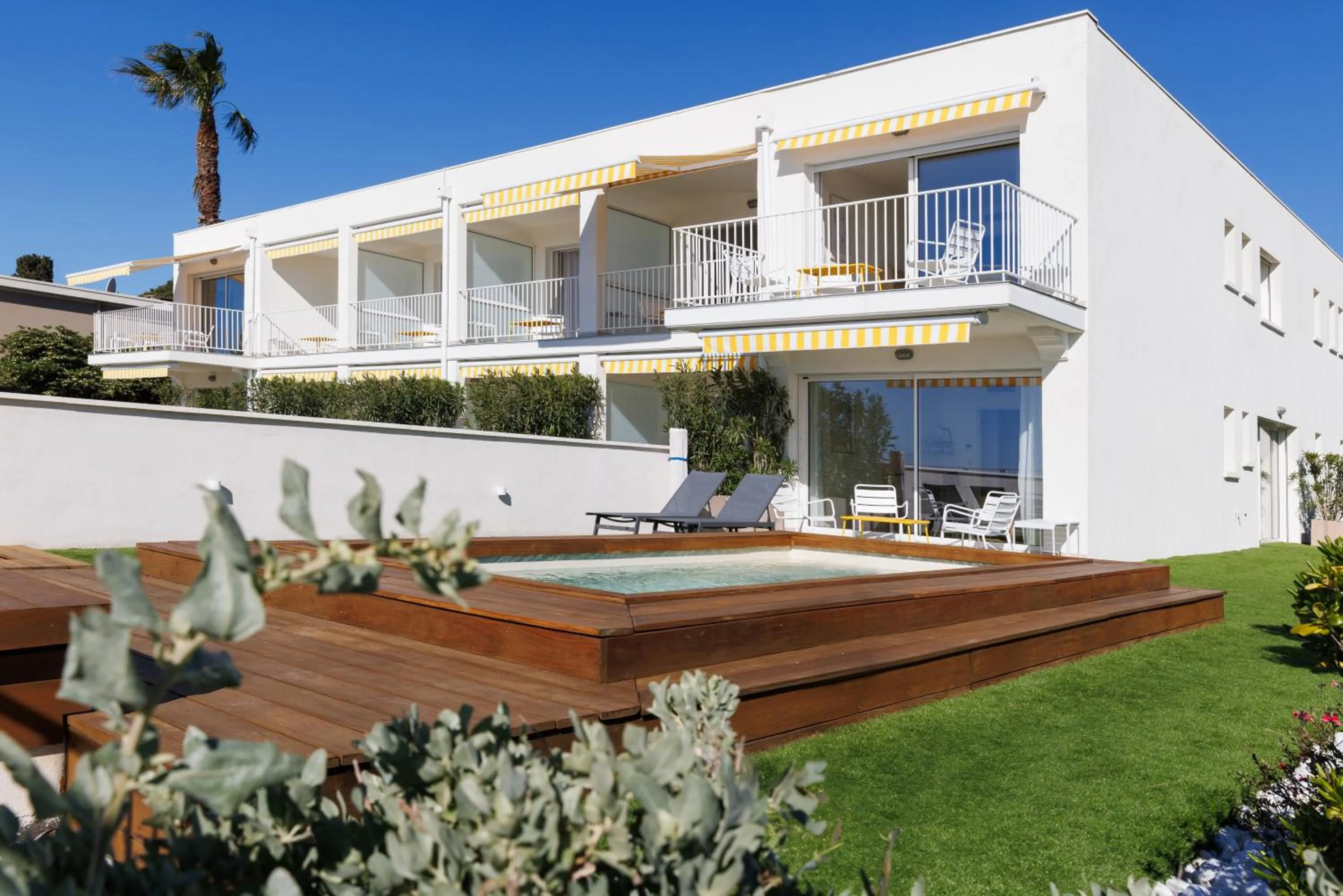 Property building in Belle Vue Hôtel