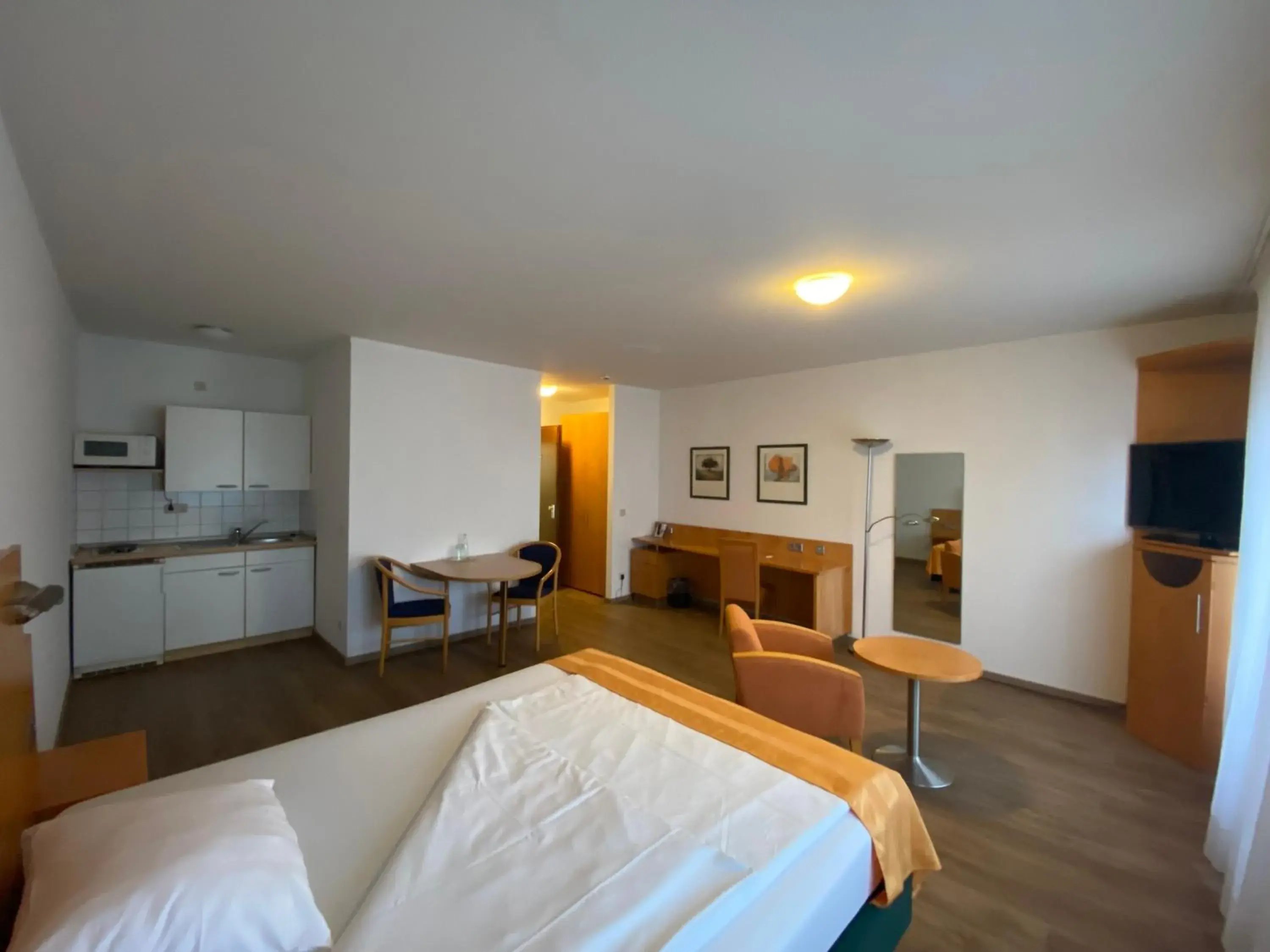 Comfort Apartment Double Bed - single occupancy in Ariva Boardinghouse Platanenhof Comfort Apartment Double Bed - single occupancy in Ariva Boardinghouse Platanenhof