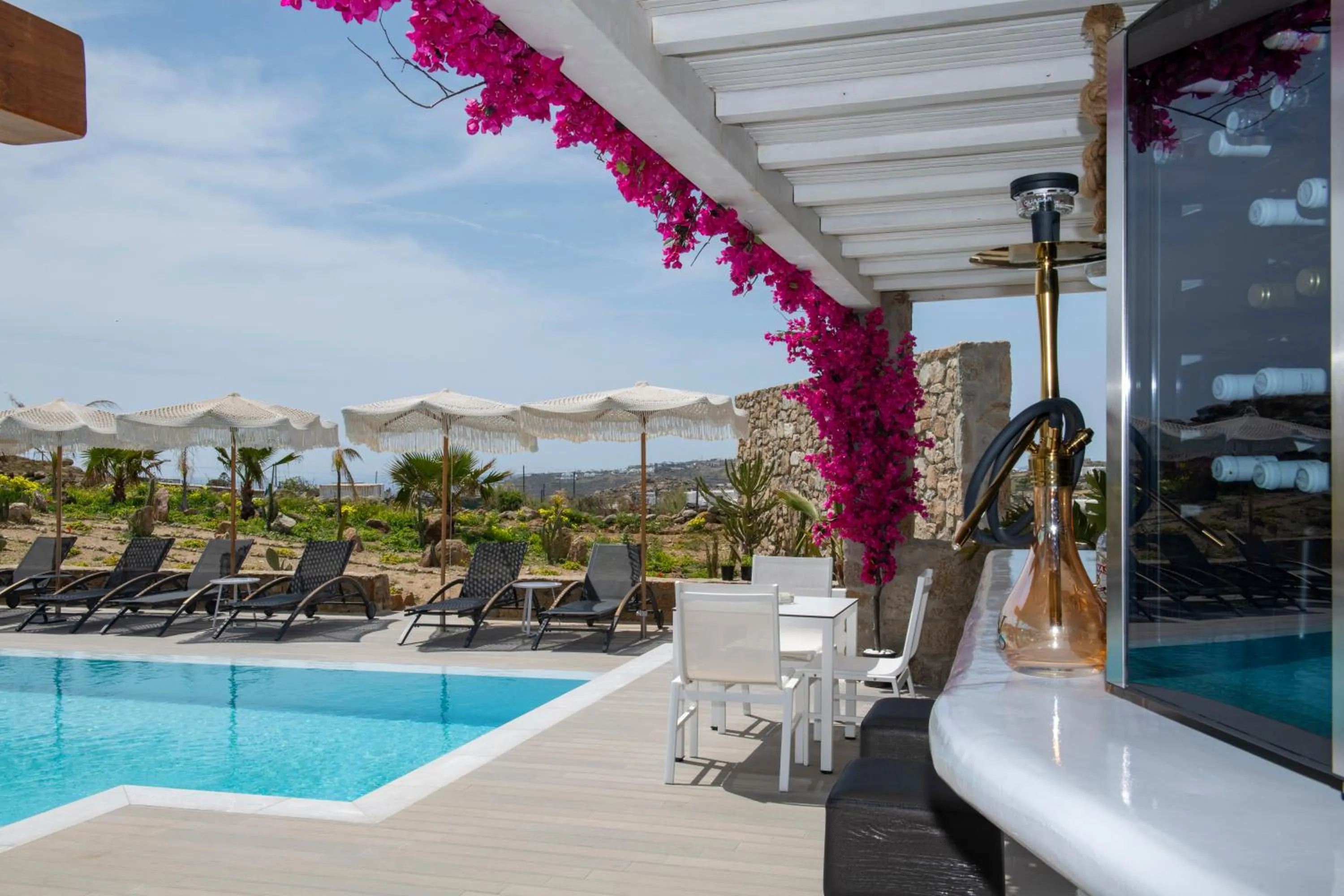 Swimming pool in Bianco a Nero Mykonos