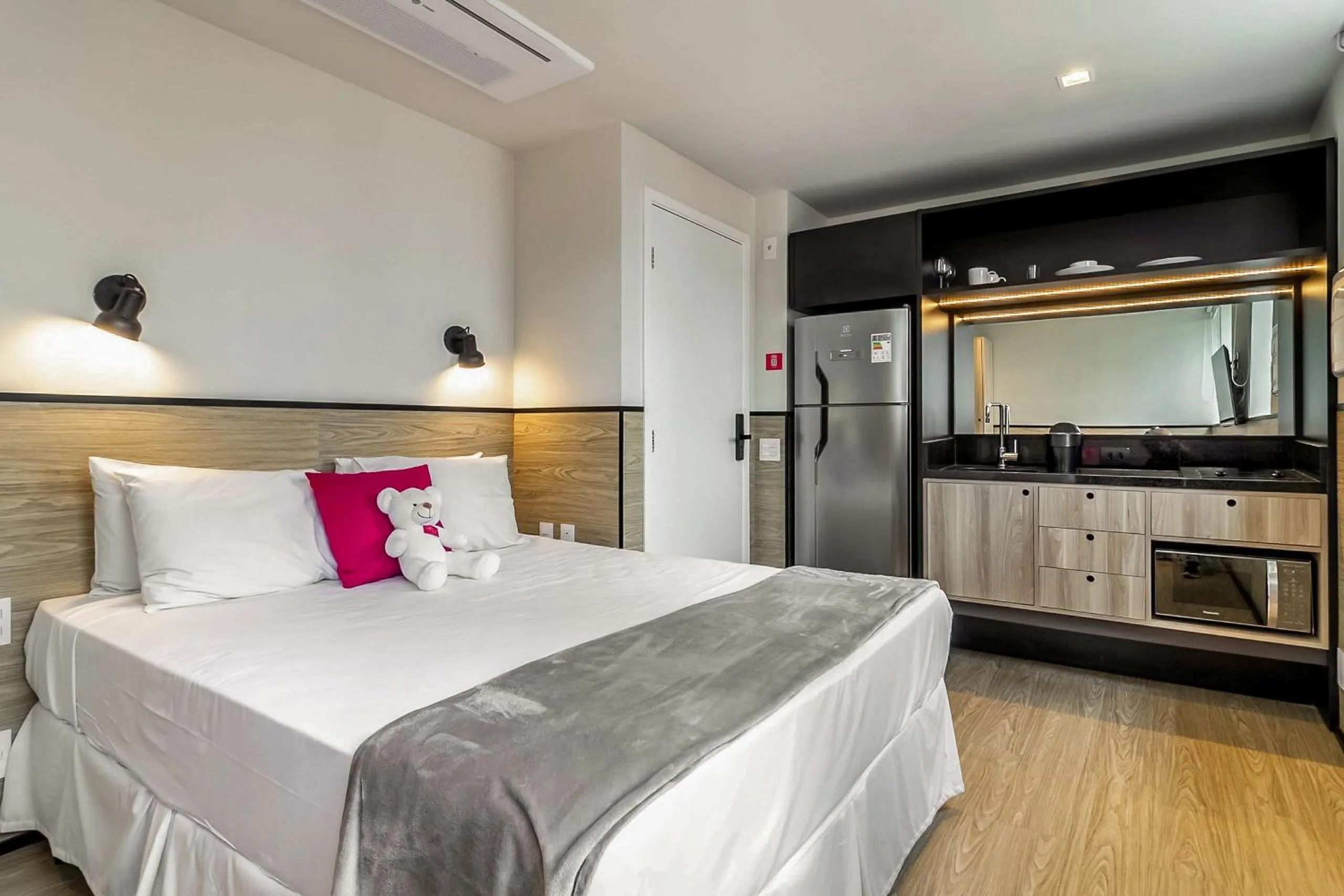 Bed in sp-hobn - housi paulista