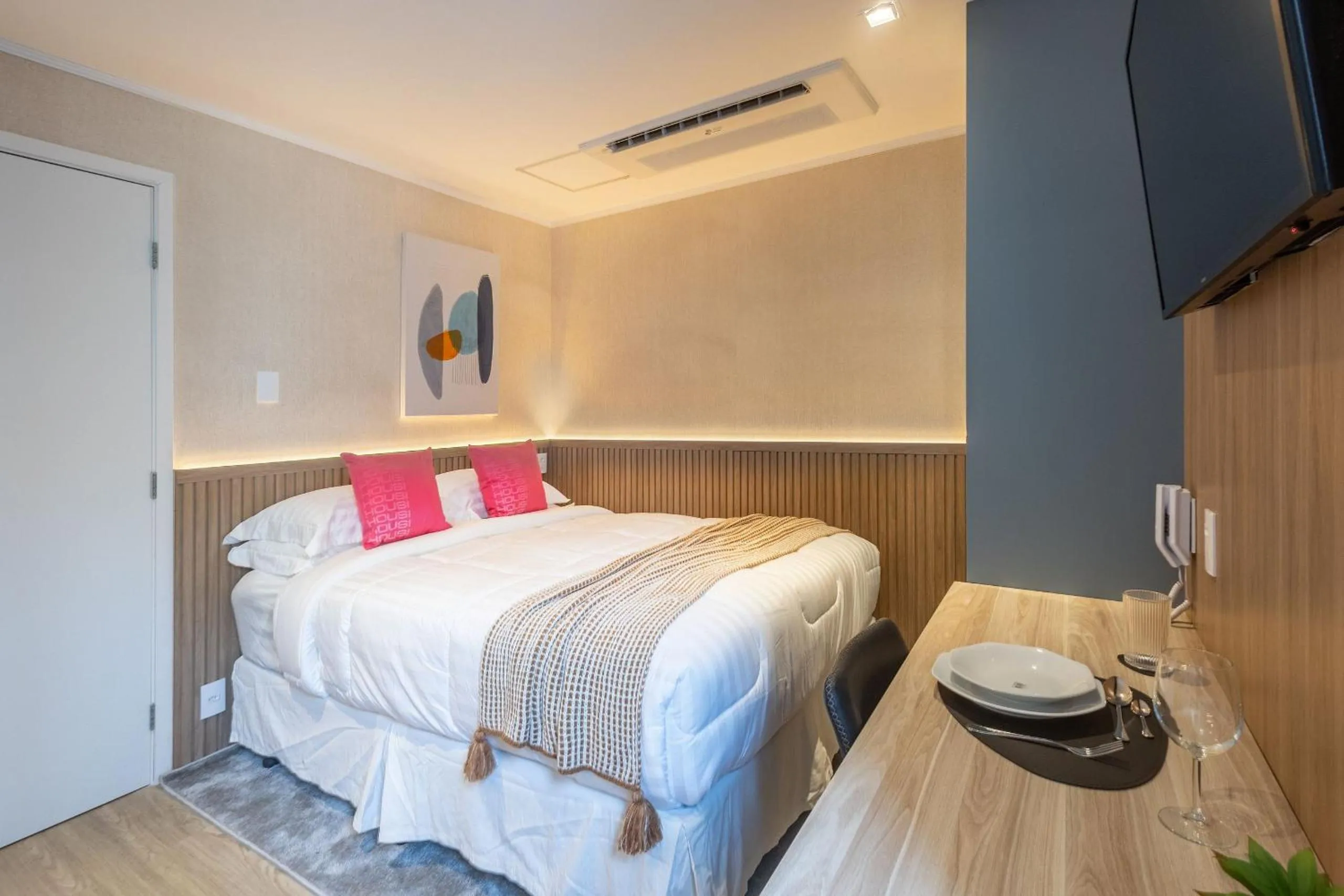 Bed in sp-hobn - housi paulista