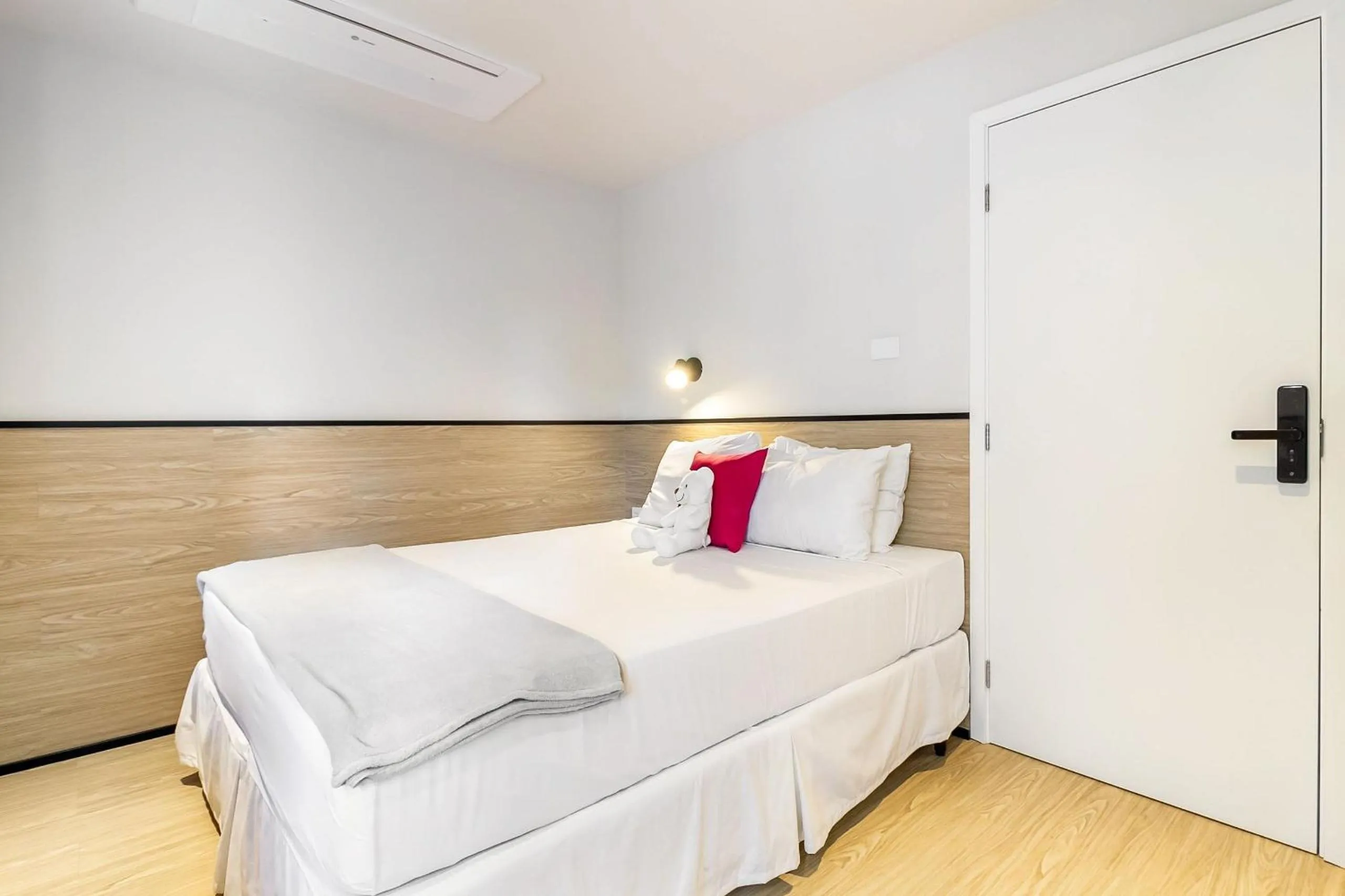 Bed in sp-hobn - housi paulista