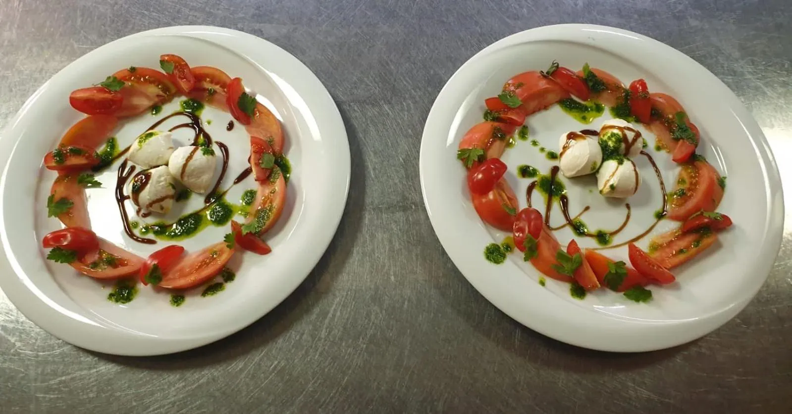 Food in 6 Milje Hotel