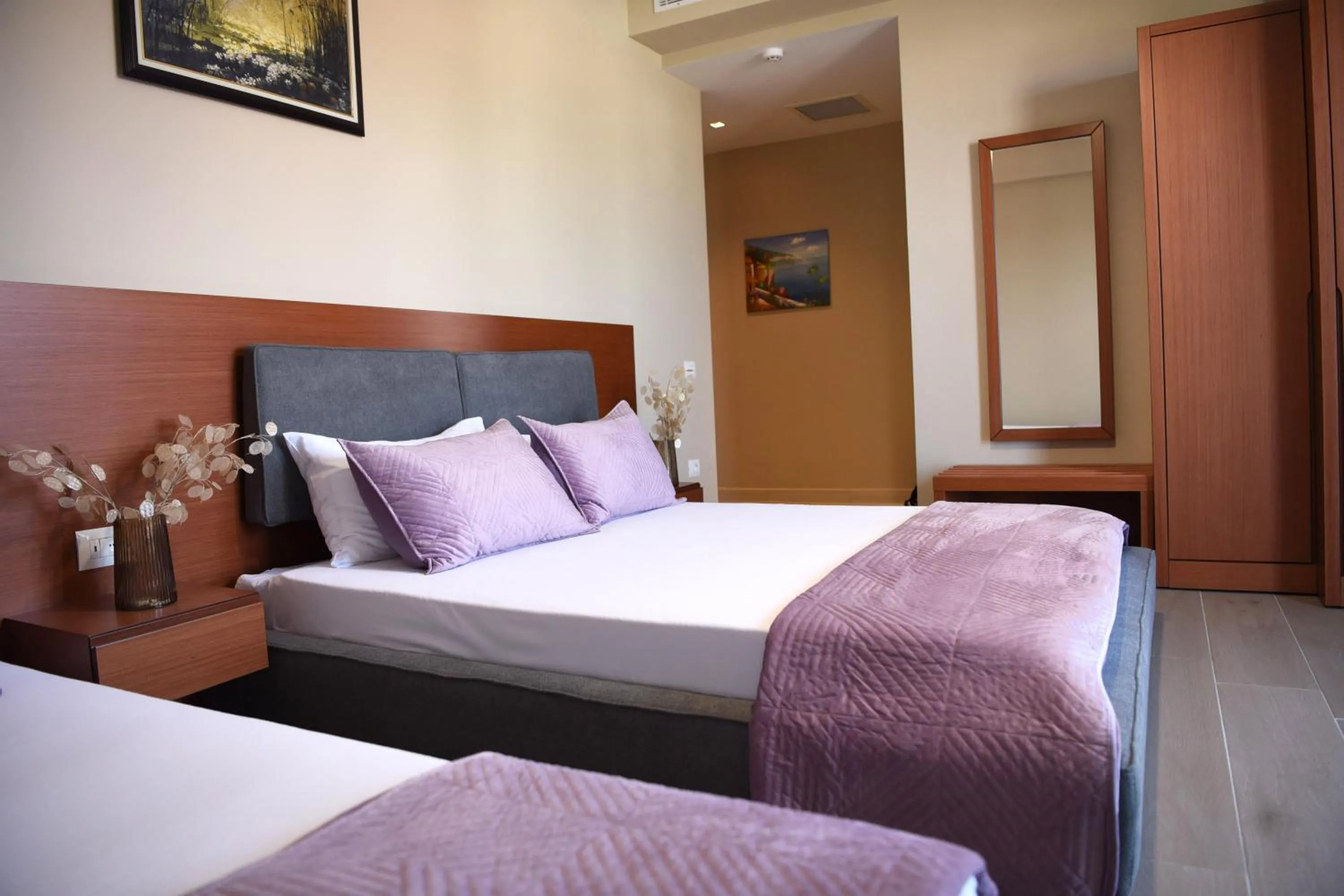 Bed in 6 Milje Hotel