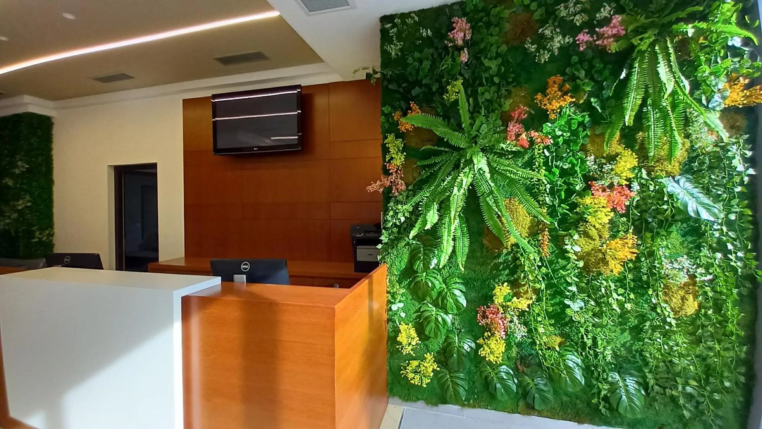 On-site shops in 6 Milje Hotel