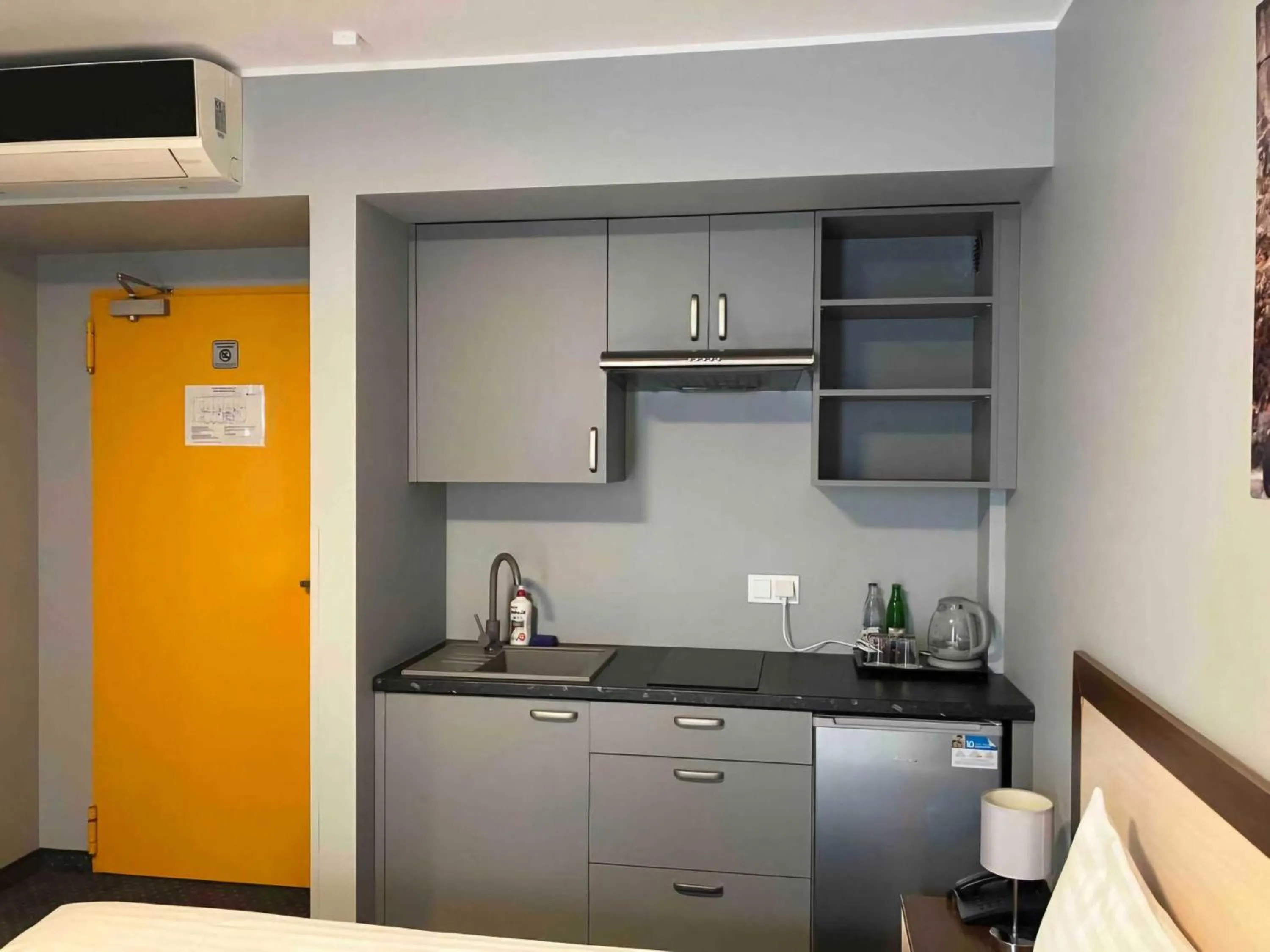 Kitchen or kitchenette in Poleczki Residence Apartments