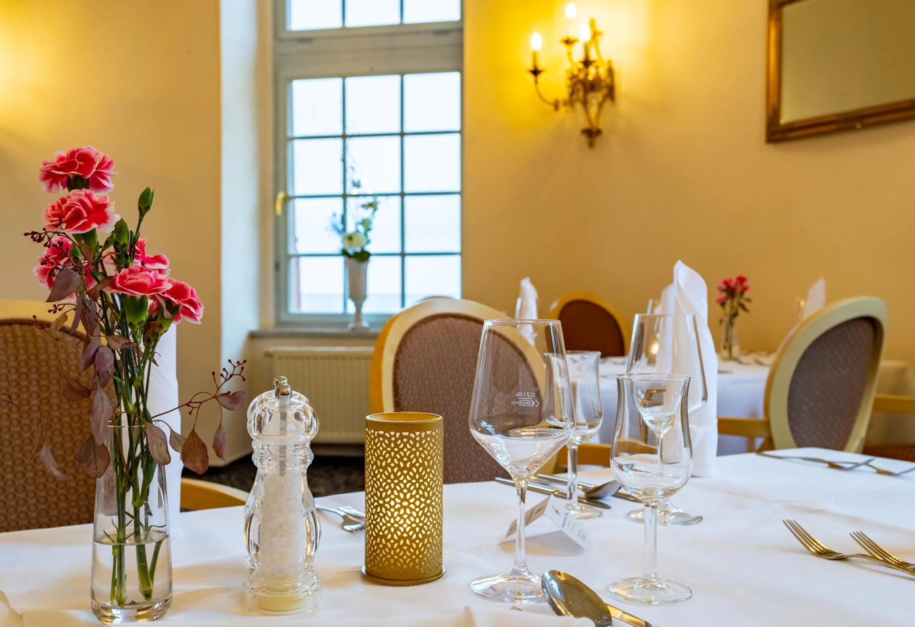 Restaurant/places to eat in Seehotel Schloss Klink