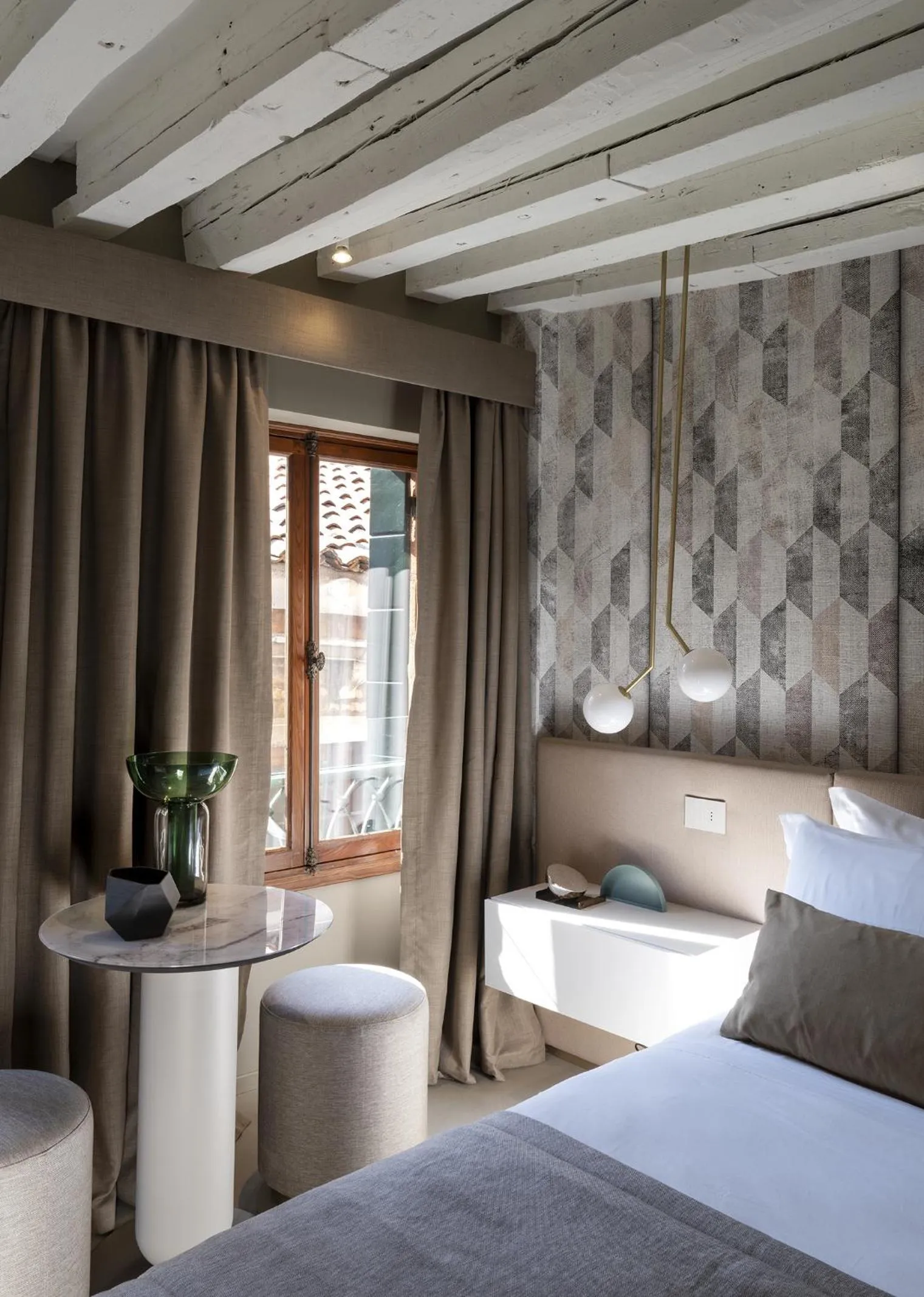 Bed in Palazzo Pianca