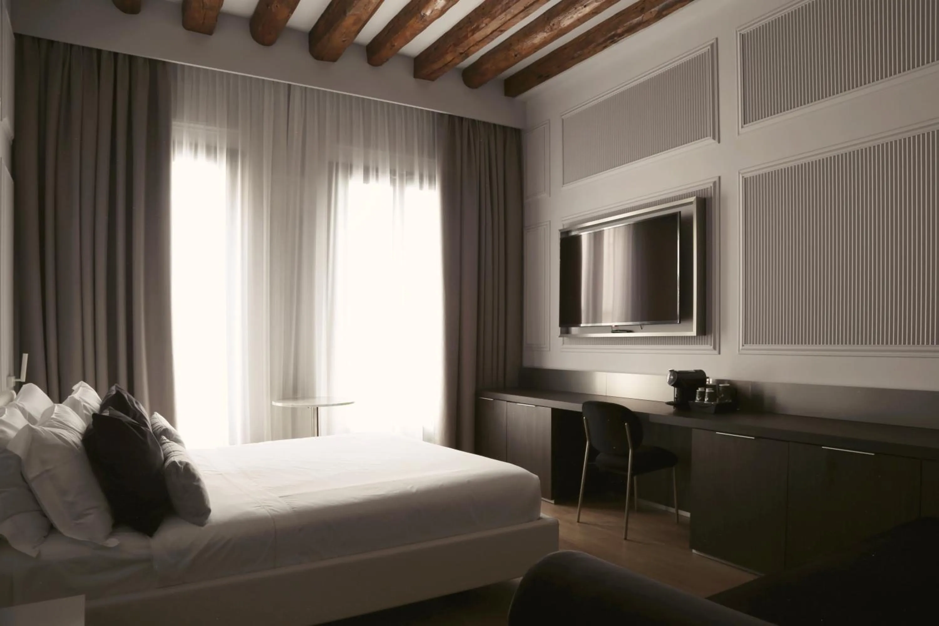 Bed in Palazzo Pianca