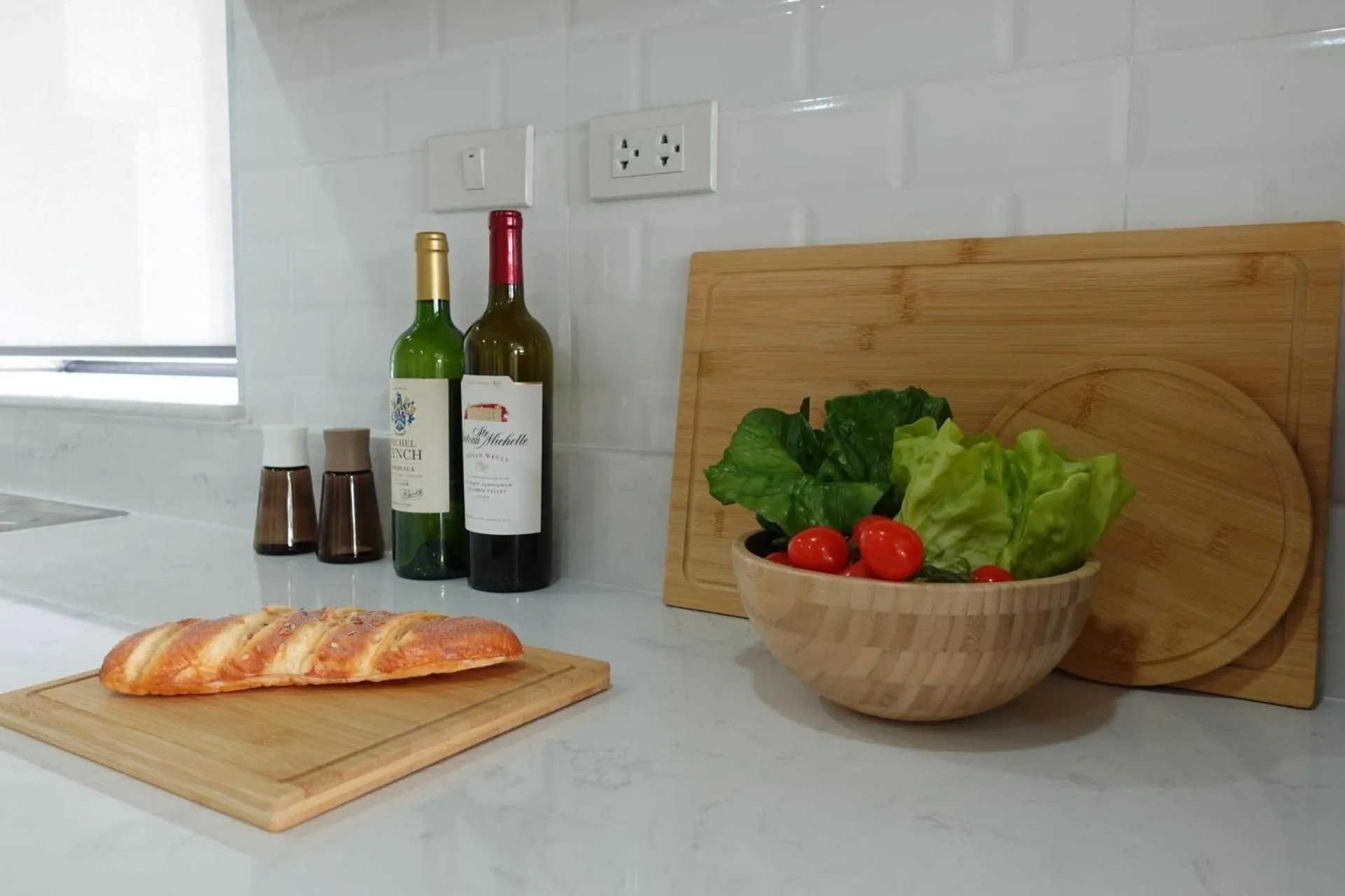 Seastar Hotel and Service Apartment