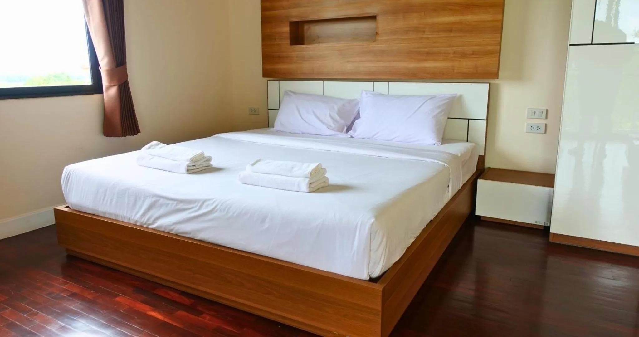 Bedroom, Bed in Seastar Hotel and Service Apartment
