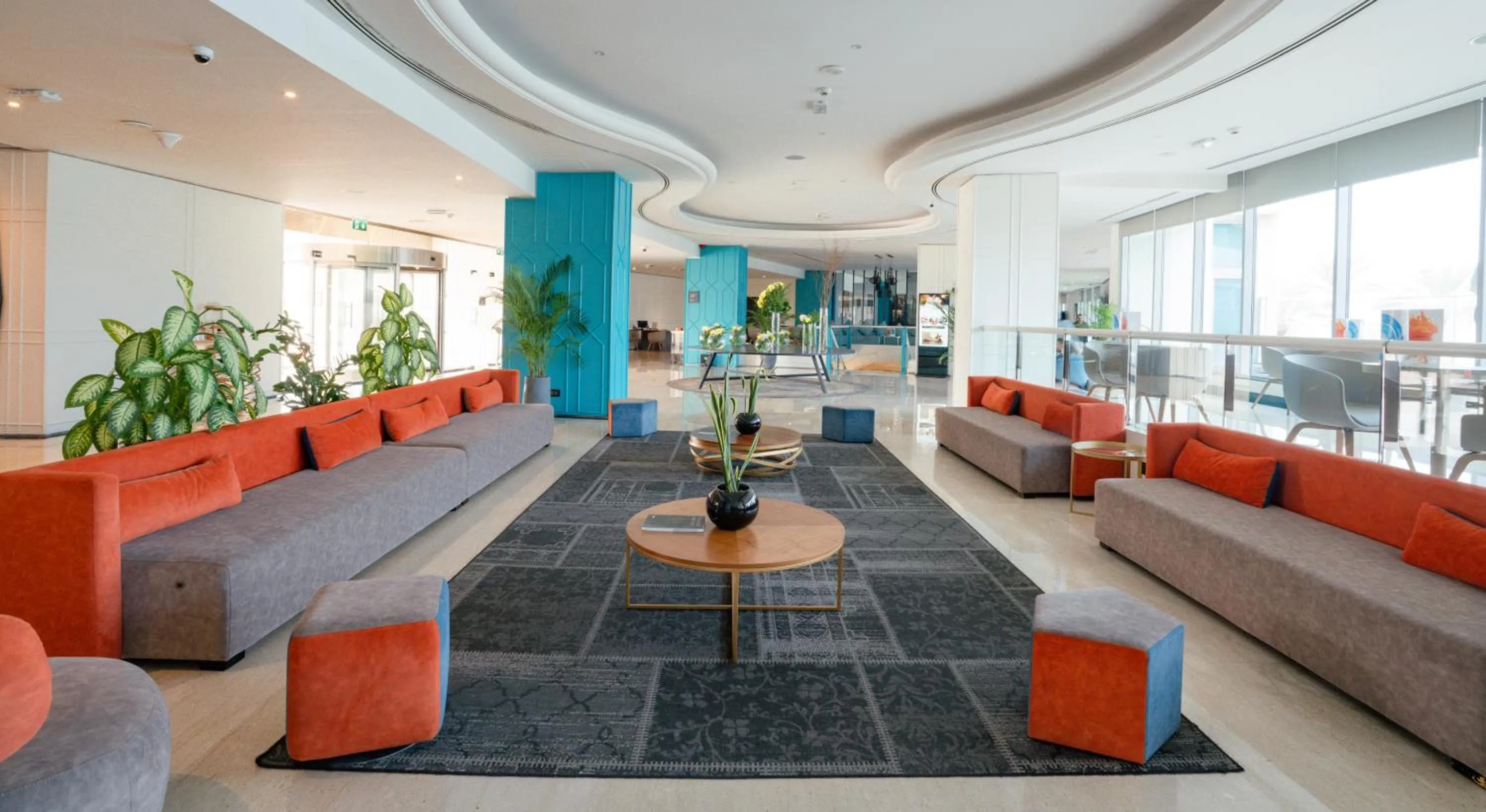 Lobby or reception in Occidental Sharjah Grand