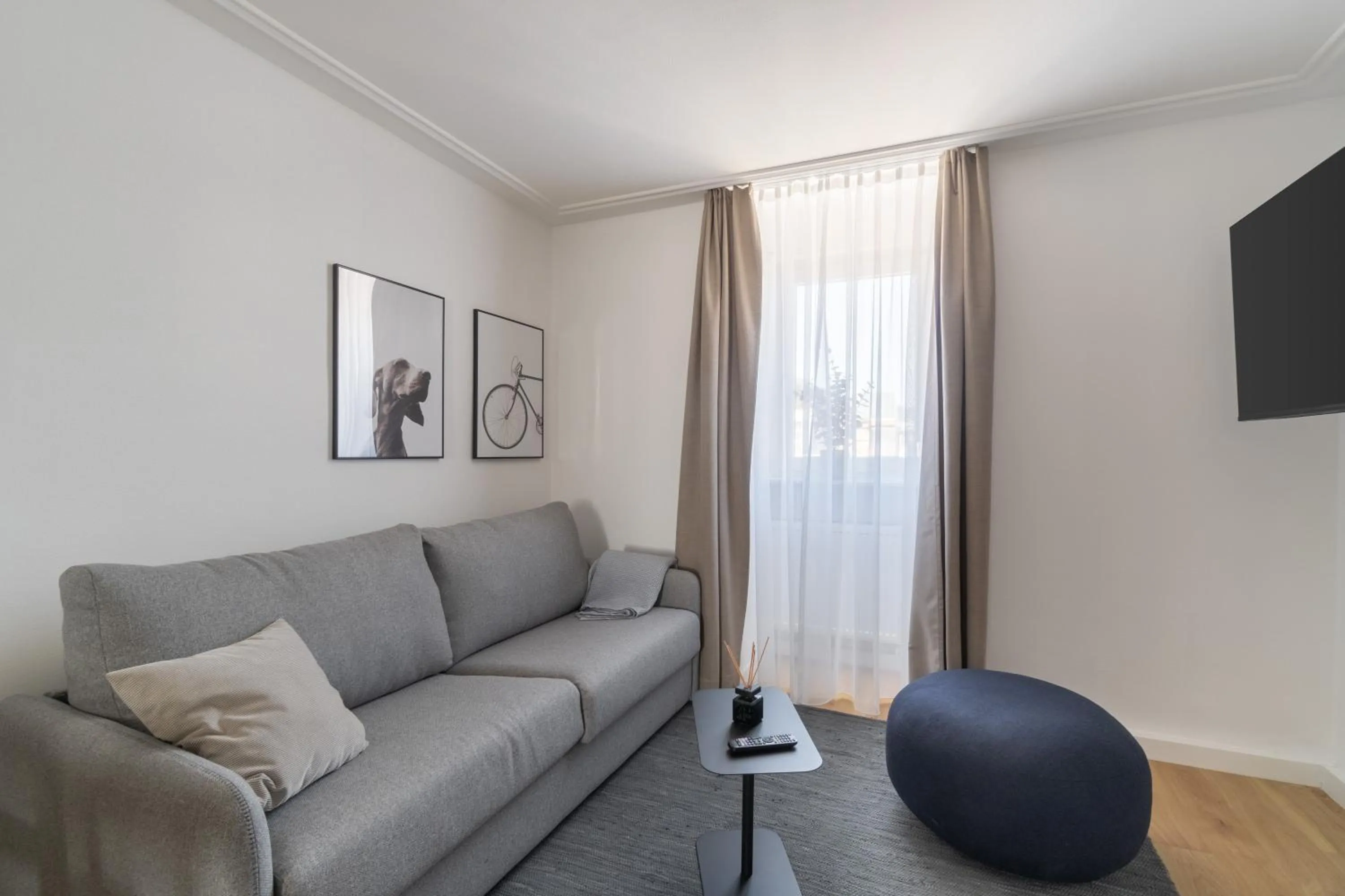 Living room in Limehome Baden-Baden Bäderstraße