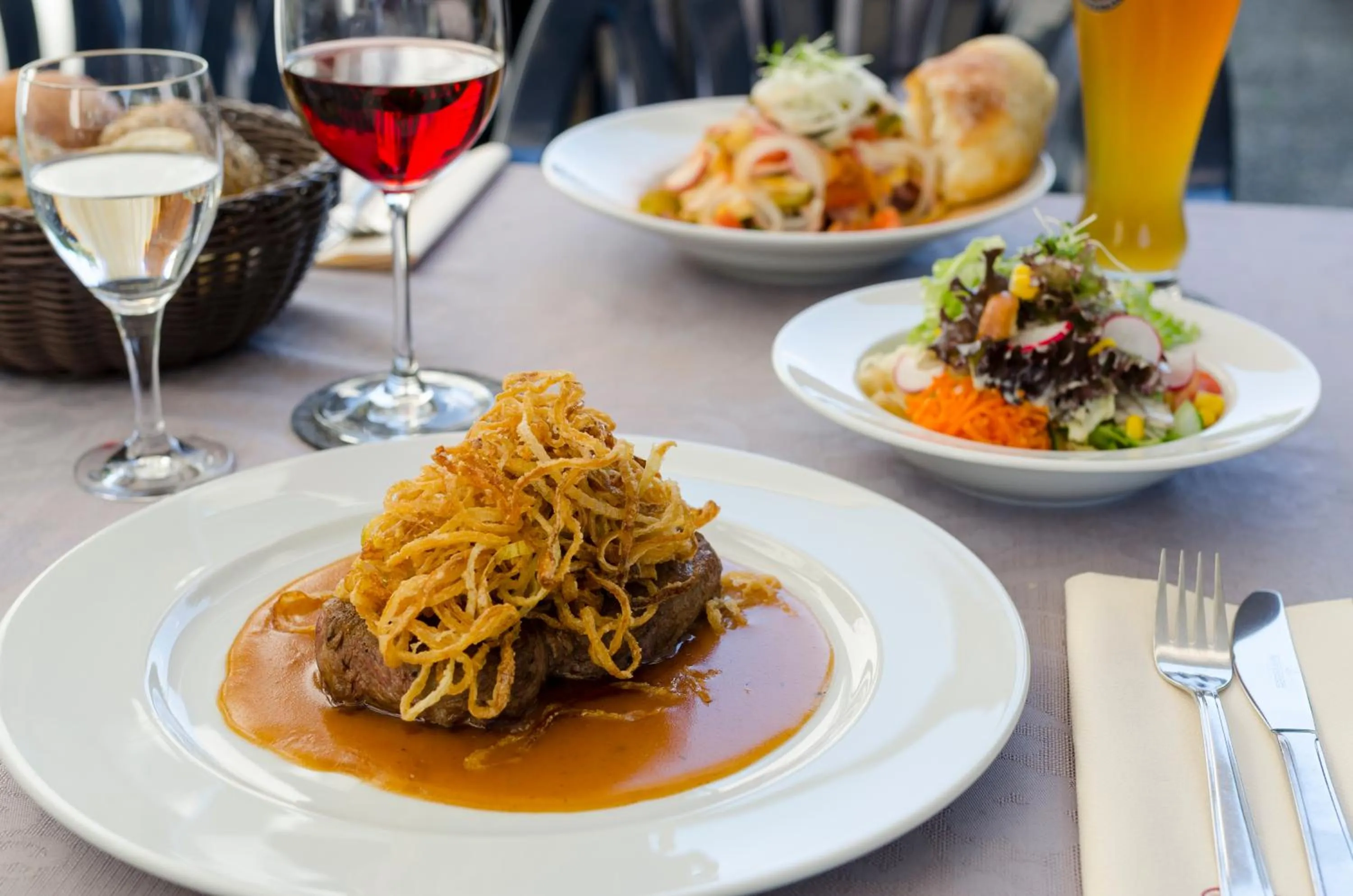 Restaurant/places to eat in Gasthof Ziegler Hotel & Restaurant