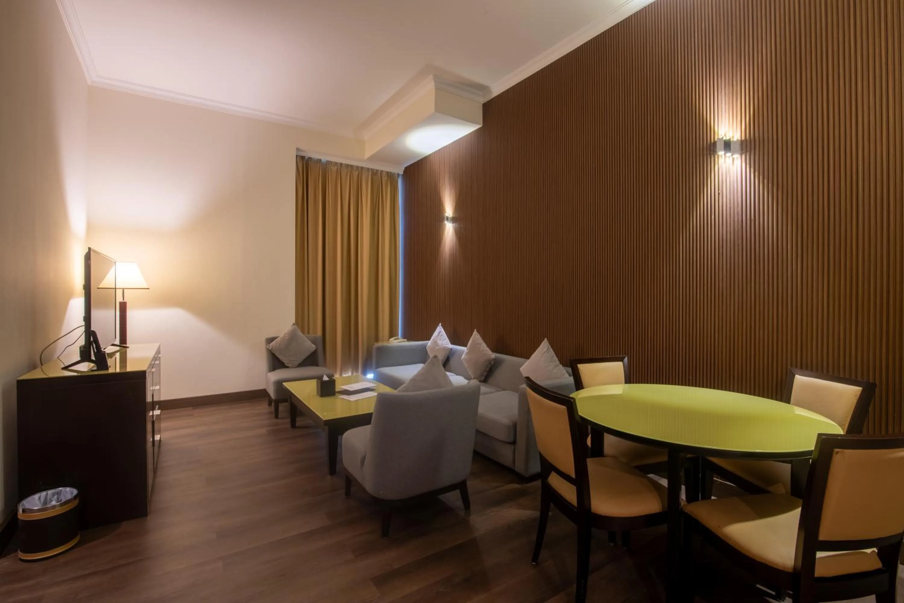 TV and multimedia in Villaggio Hotel Abu Dhabi