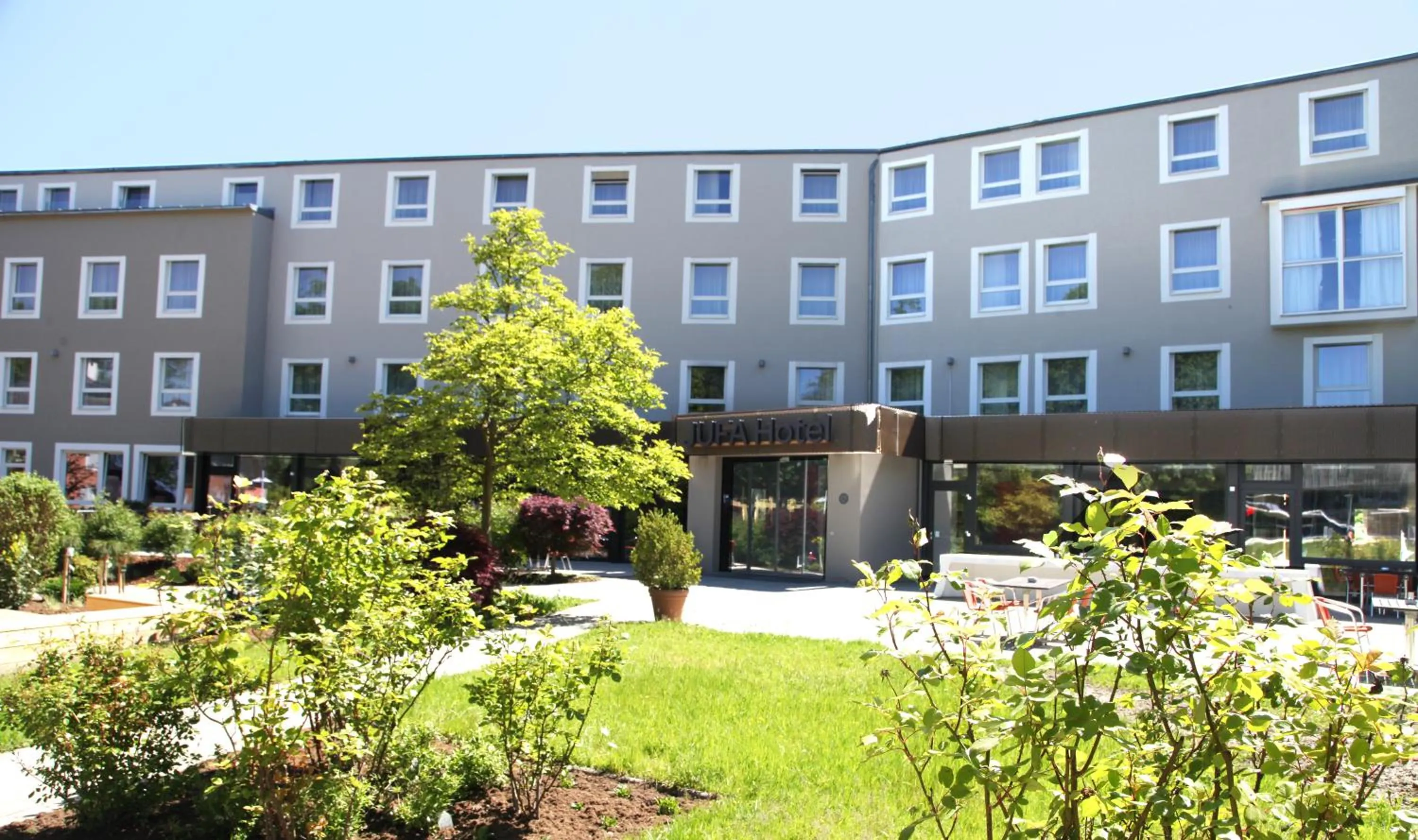 Property building in JUFA Hotel Salzburg