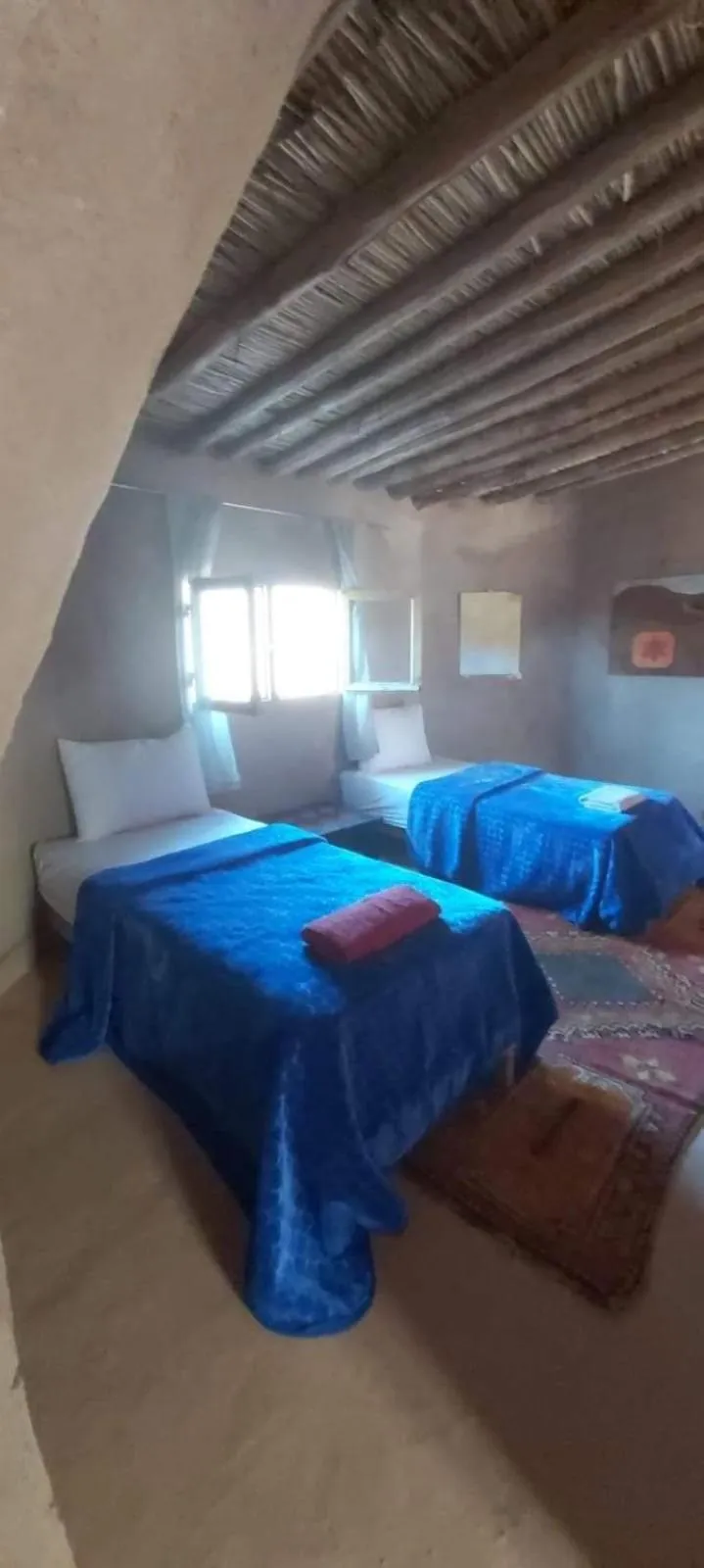 Bed in ecolodge bivouac des aigles