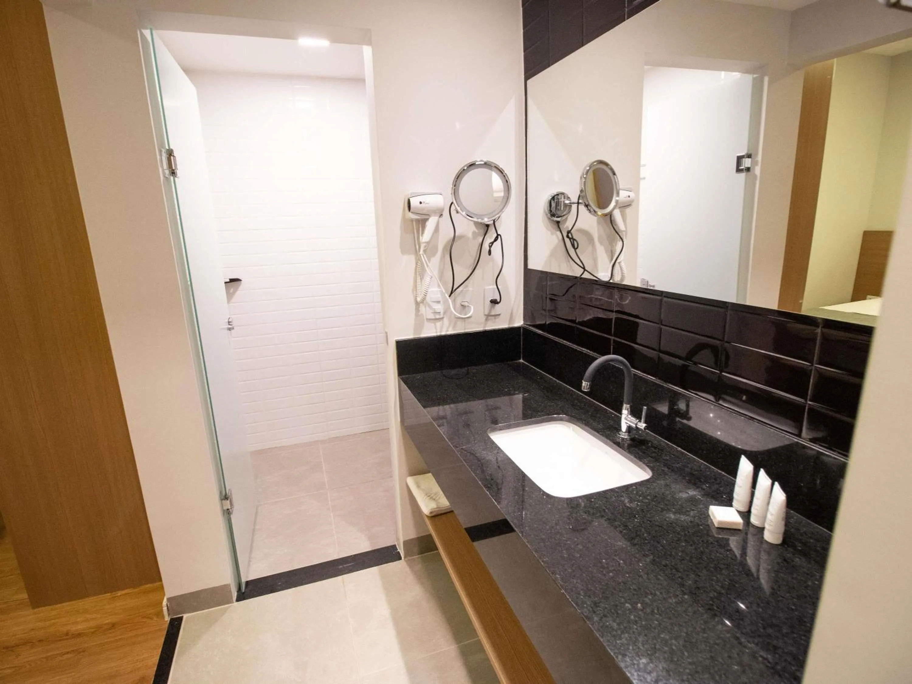 Bedroom in ibis Styles Bonito