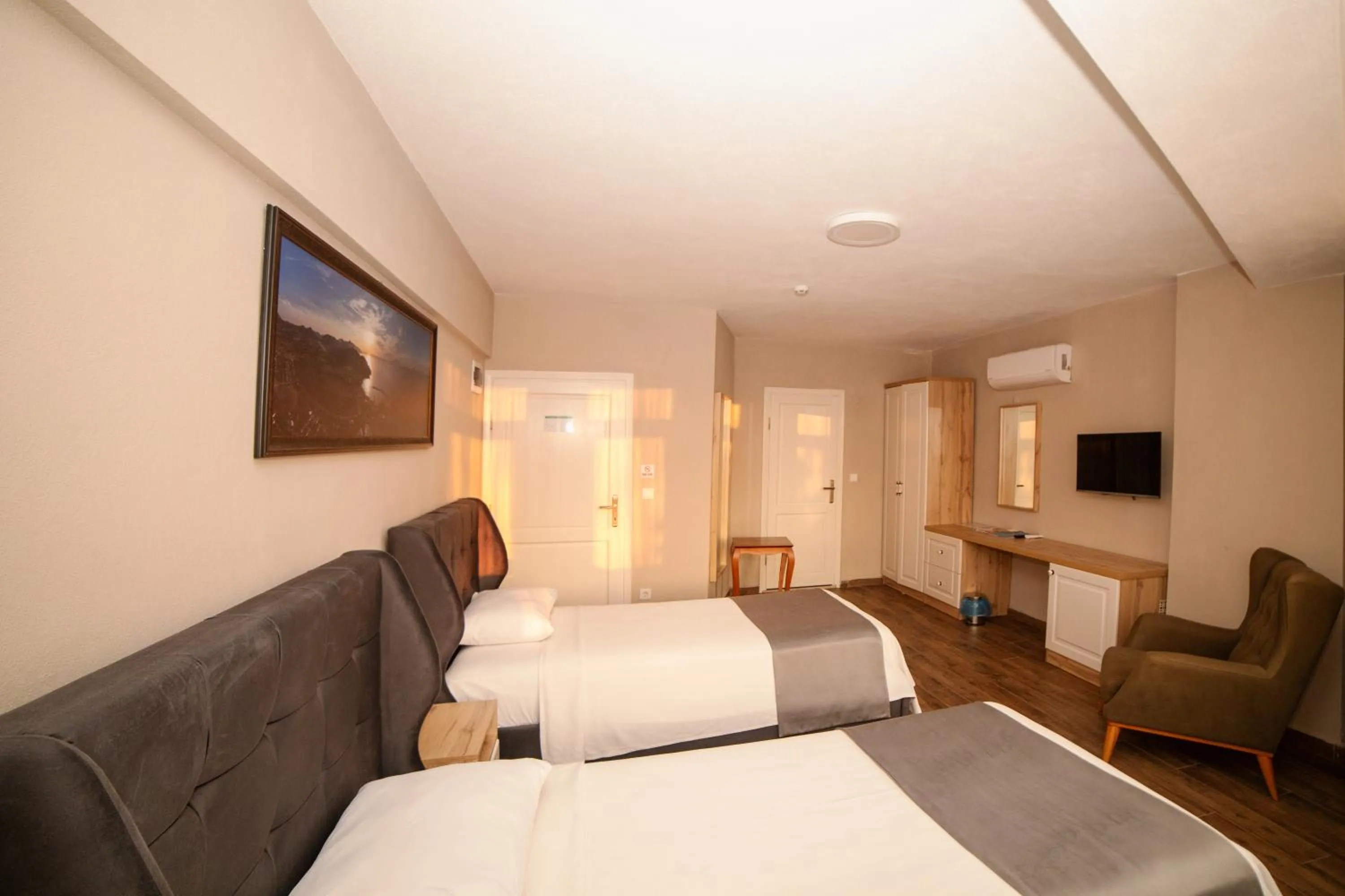 Bed in İmroz Elia Hotel