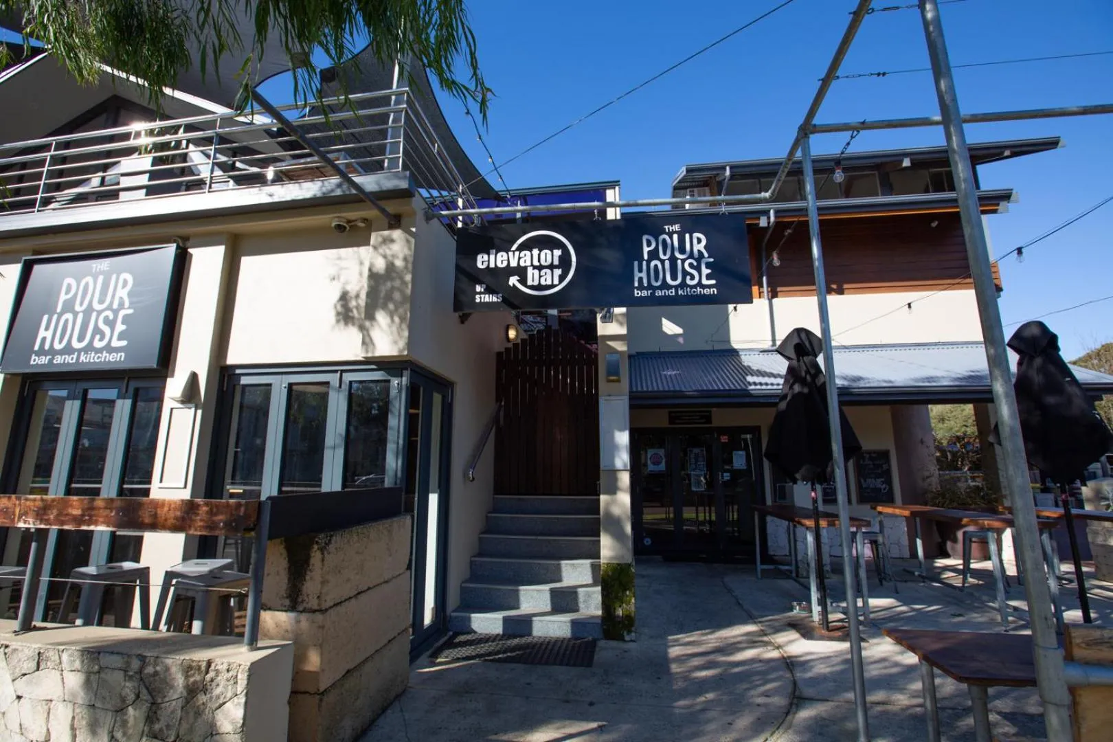 Restaurant/places to eat in Dunn Bay Village Resort Homes