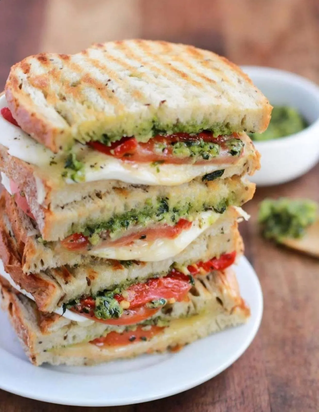 Restaurant/places to eat in Tantawan sea view residence 山海居