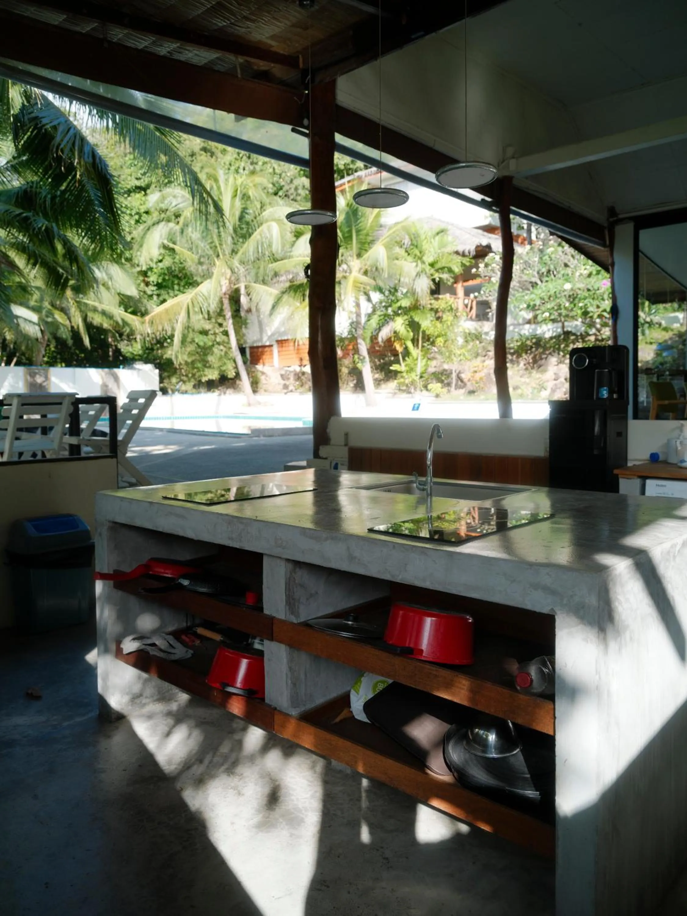 Day in Tantawan sea view residence 山海居