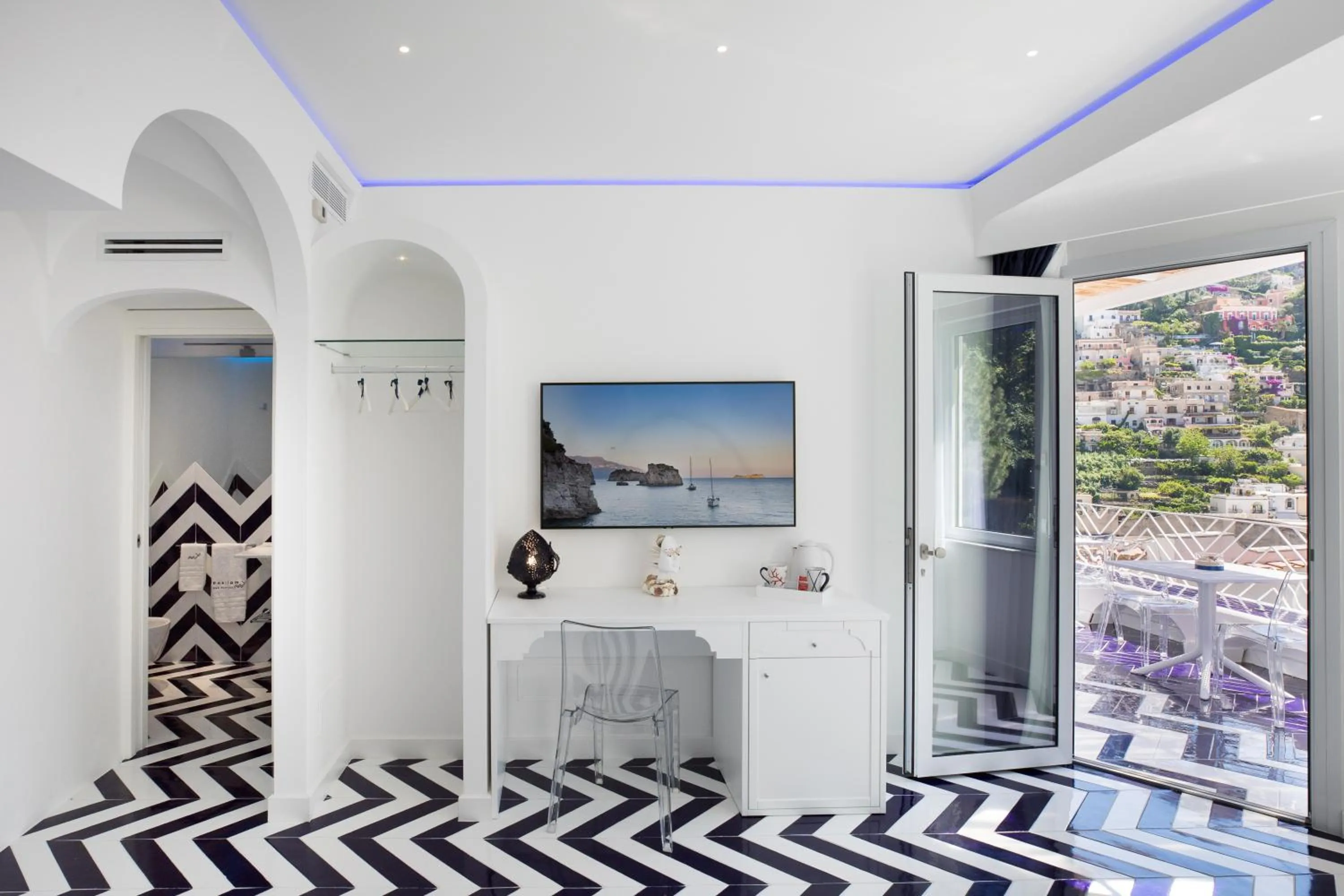 TV and multimedia in Positamy