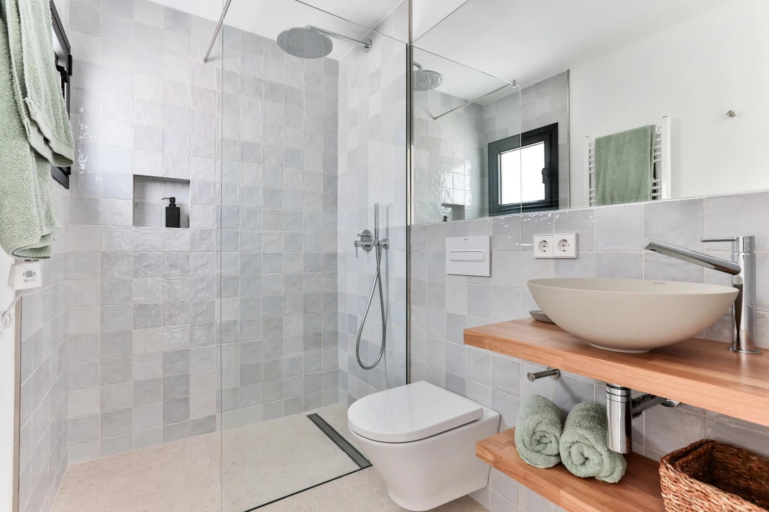 Bathroom in ECO-APARTMENTS LA MARINEDA