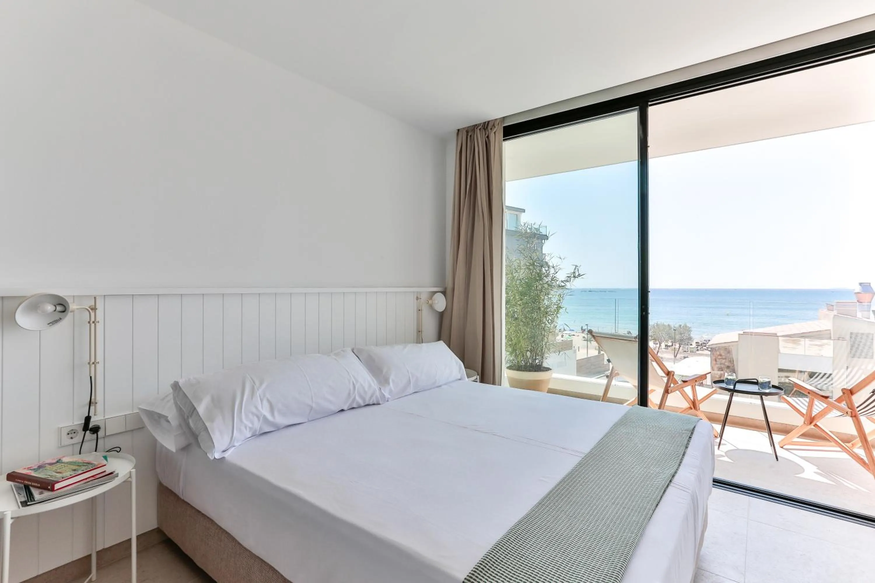 Bed in ECO-APARTMENTS LA MARINEDA