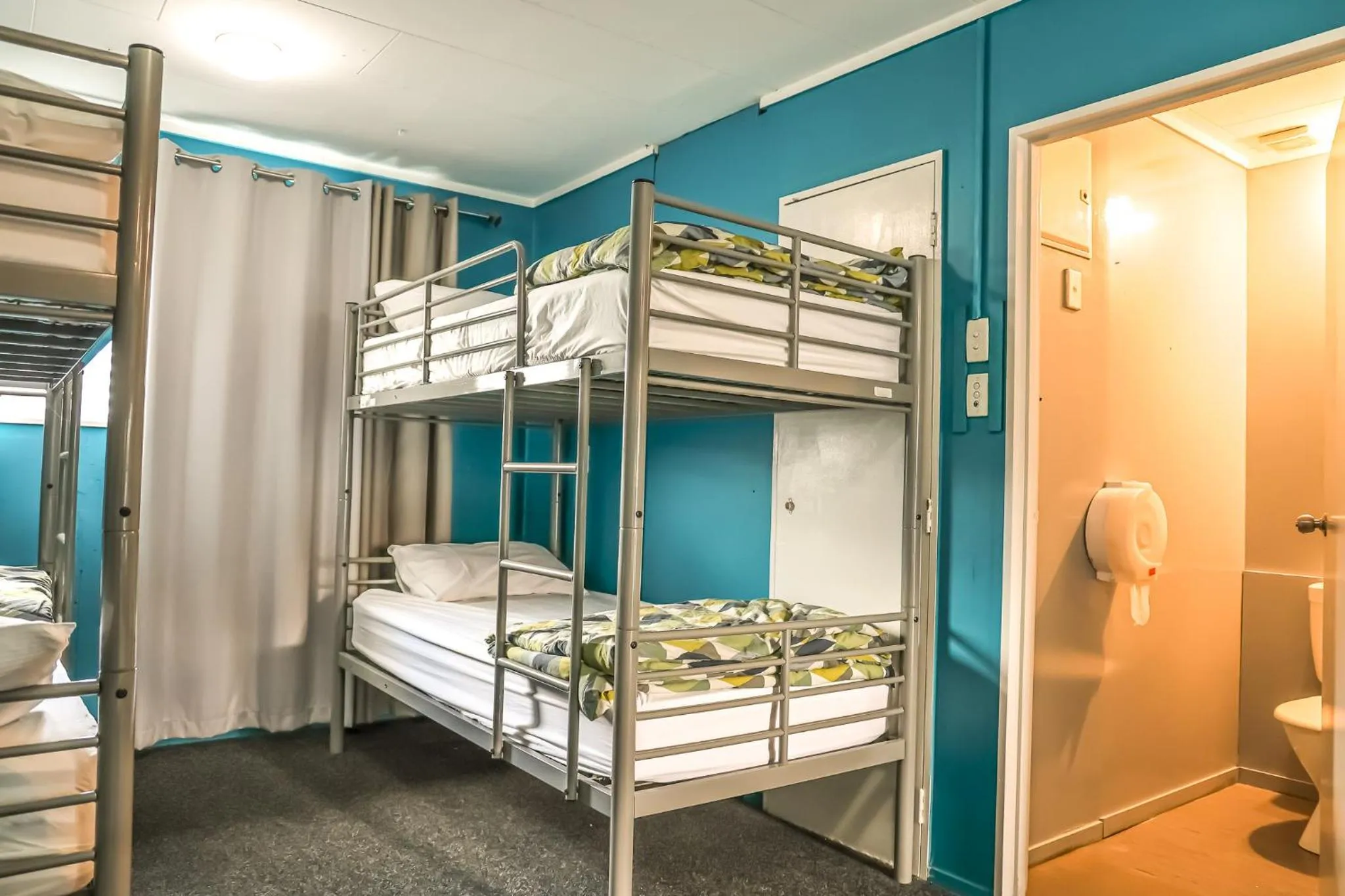 Bed in Crashpalace Backpackers