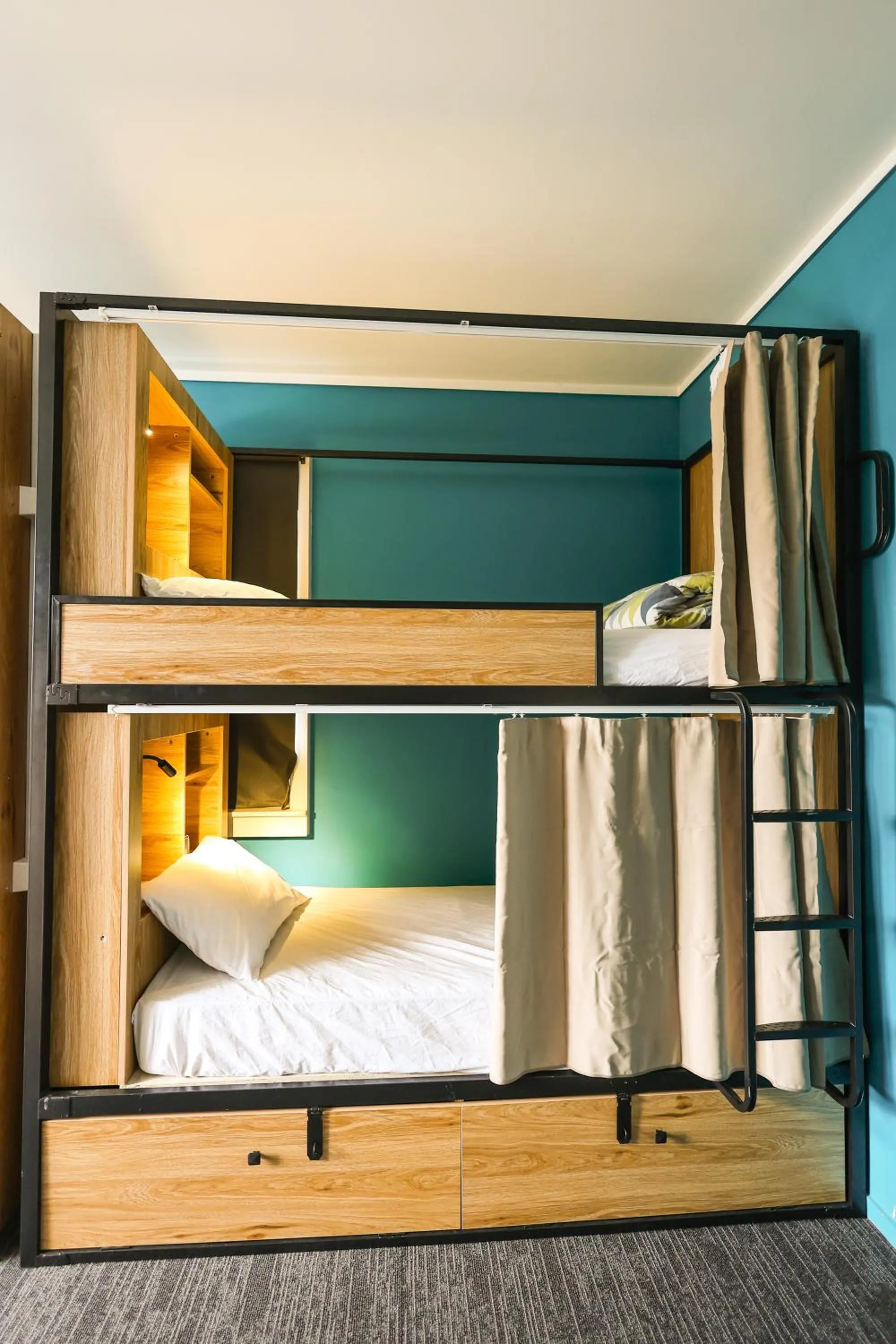 Bed in Crashpalace Backpackers