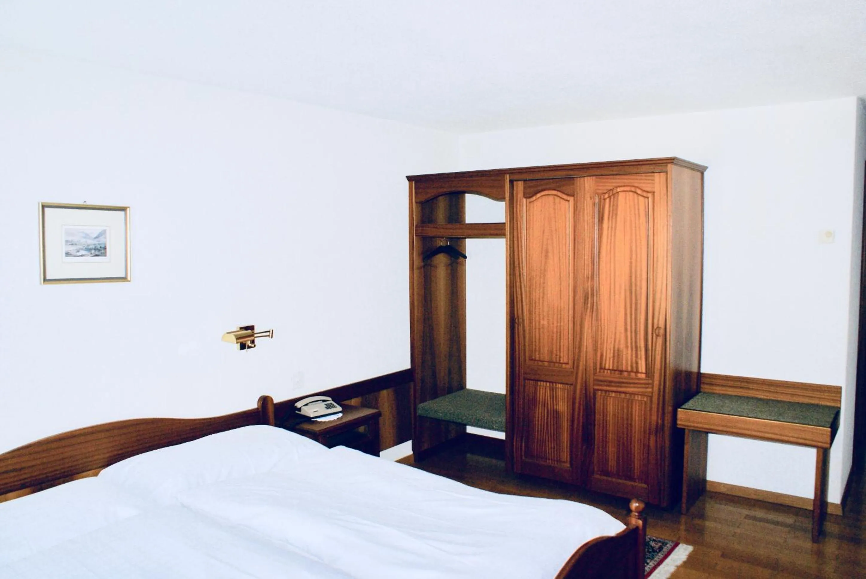 Photo of the whole room, Bed in Hotel du Pont