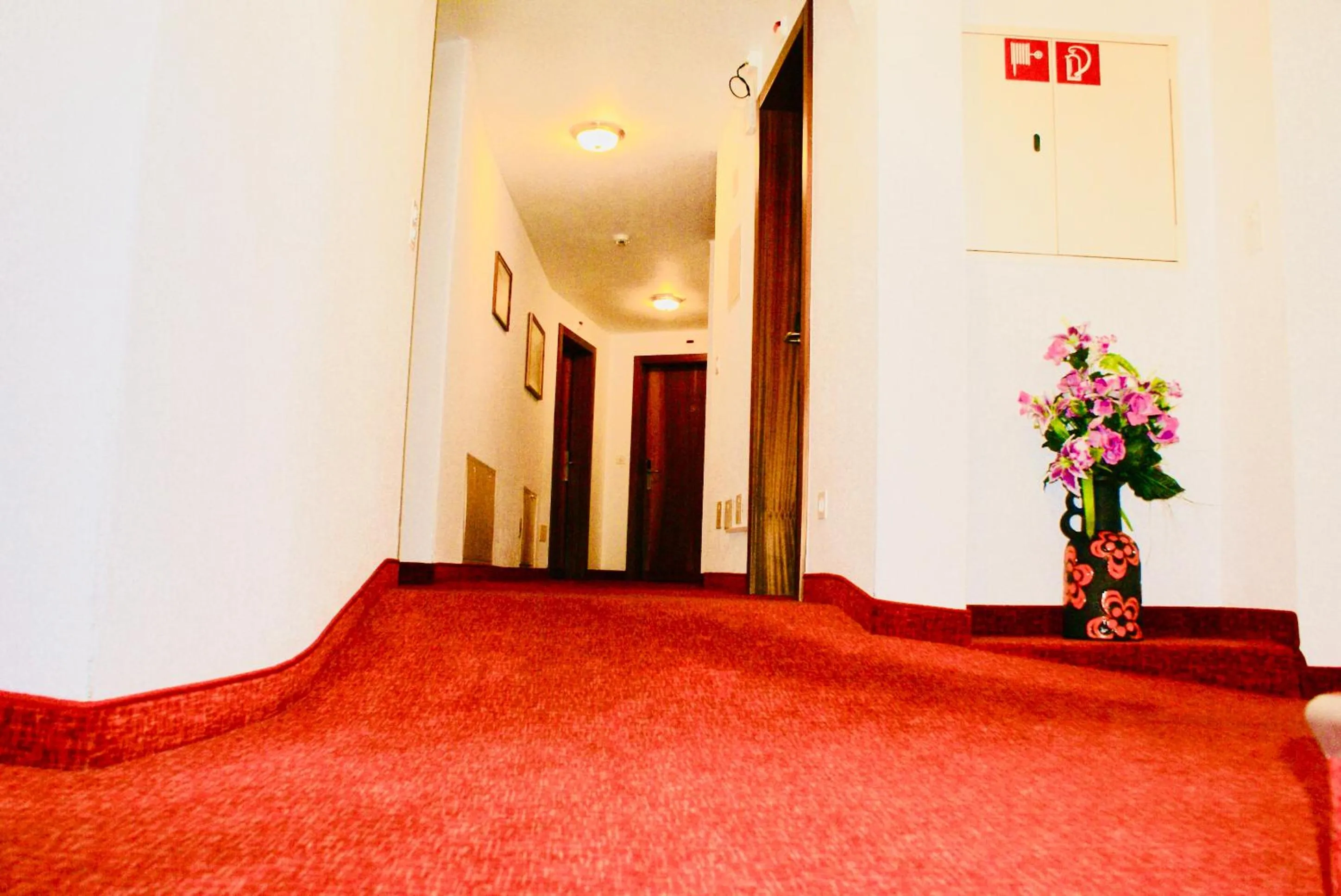 Property building in Hotel du Pont