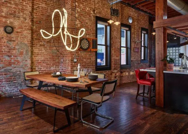 Dining area in Catbird Hotel