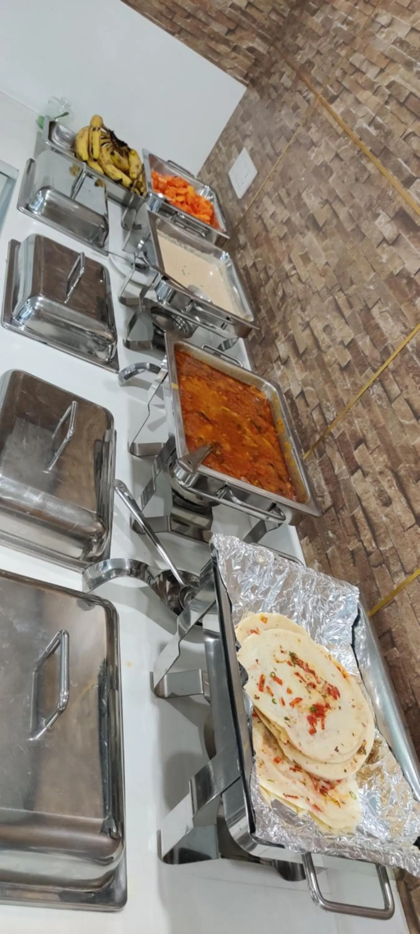 Hotel Keshav Residency - Medicity Gurugram, near Medanta Hospital