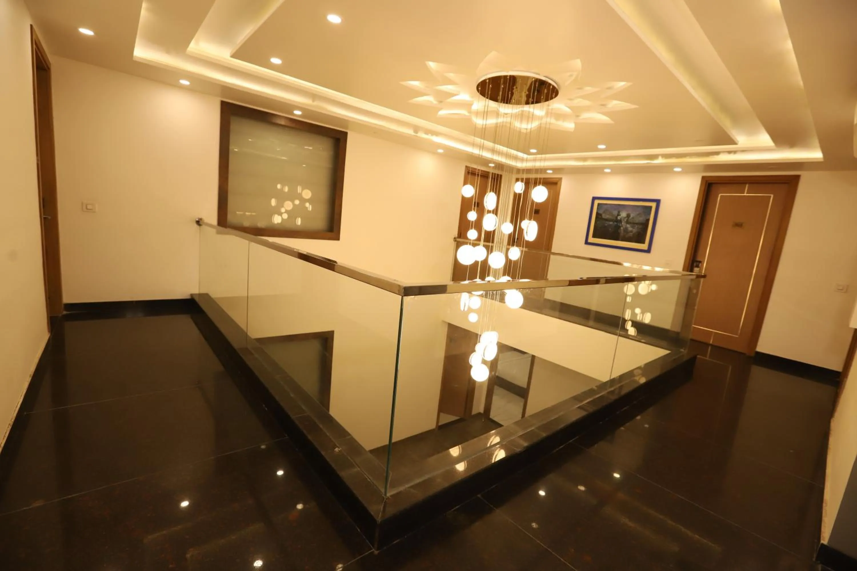 Lobby or reception in Hotel Keshav Residency - Medicity Gurugram, near Medanta Hospital