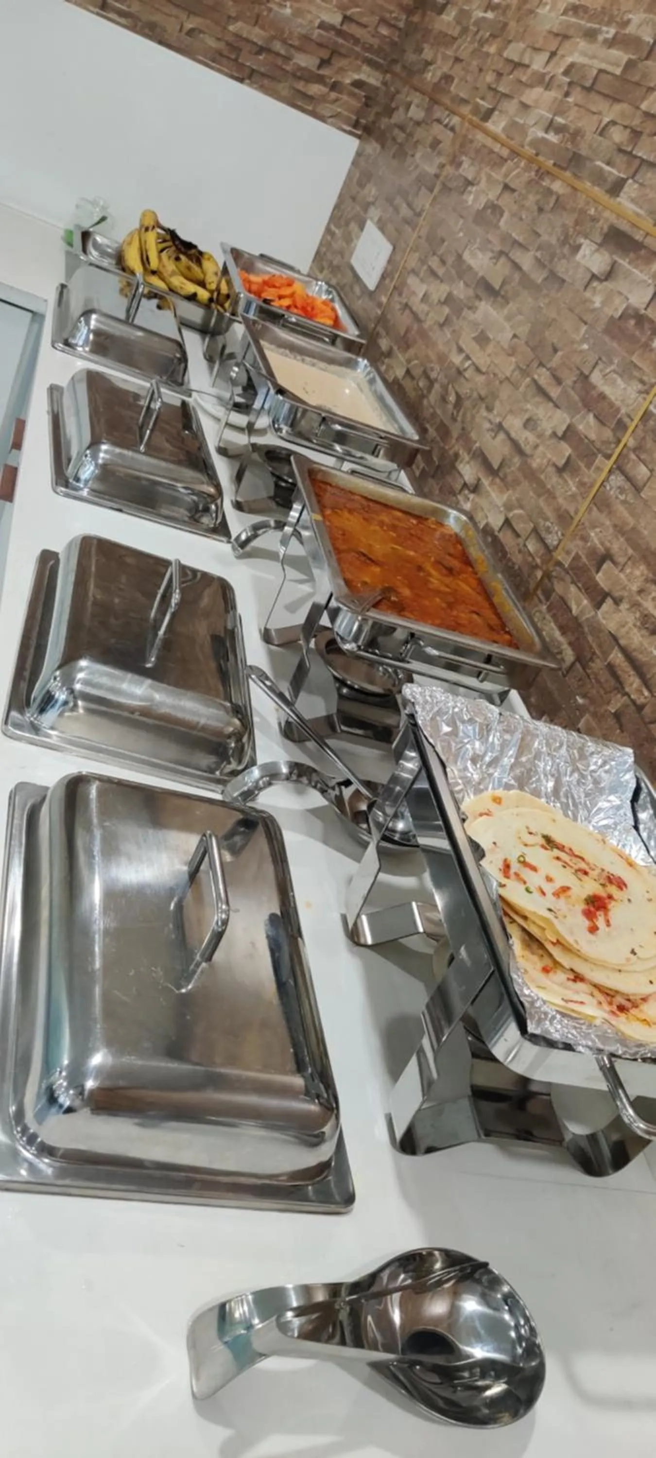 Hotel Keshav Residency - Medicity Gurugram, near Medanta Hospital