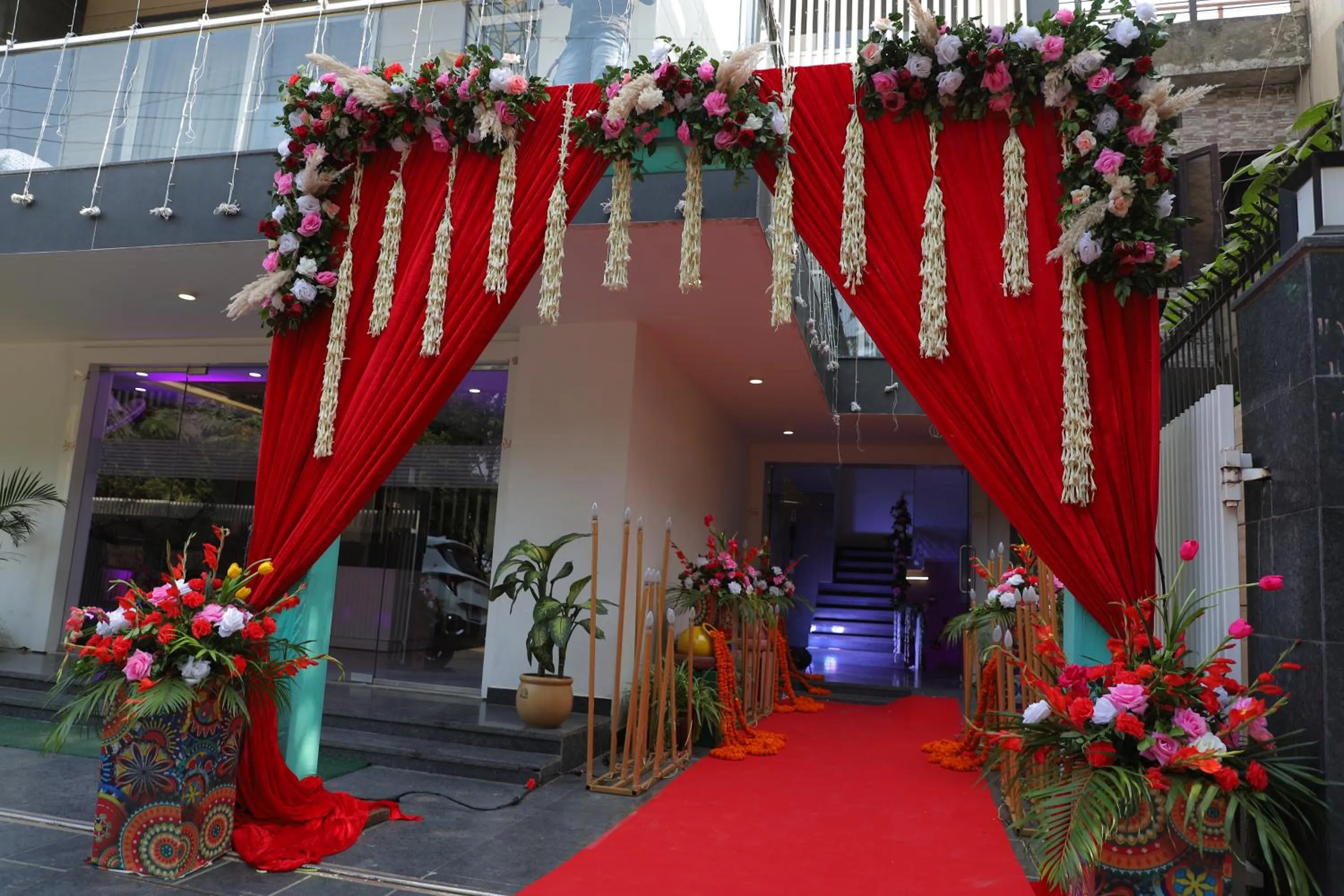 Hotel Keshav Residency - Medicity Gurugram, near Medanta Hospital