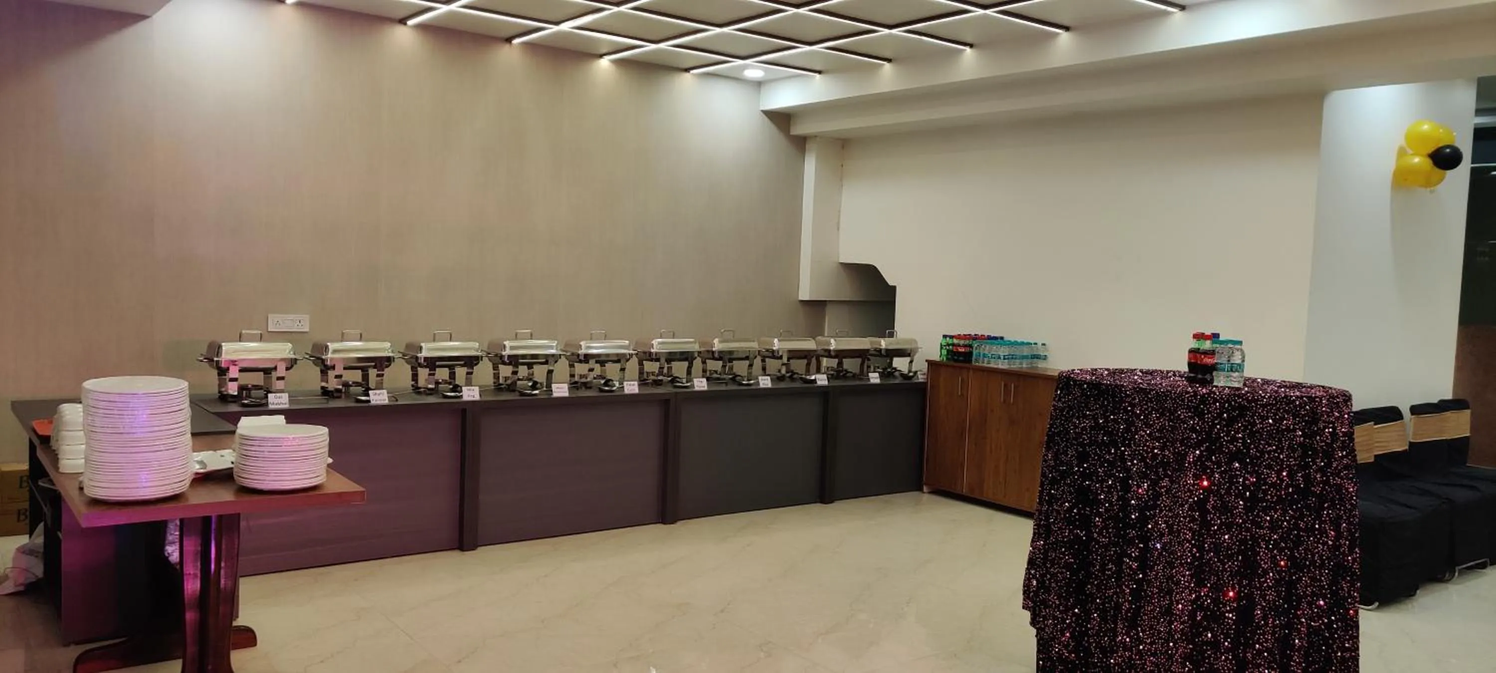 Kitchen or kitchenette in Hotel Keshav Residency - Medicity Gurugram, near Medanta Hospital