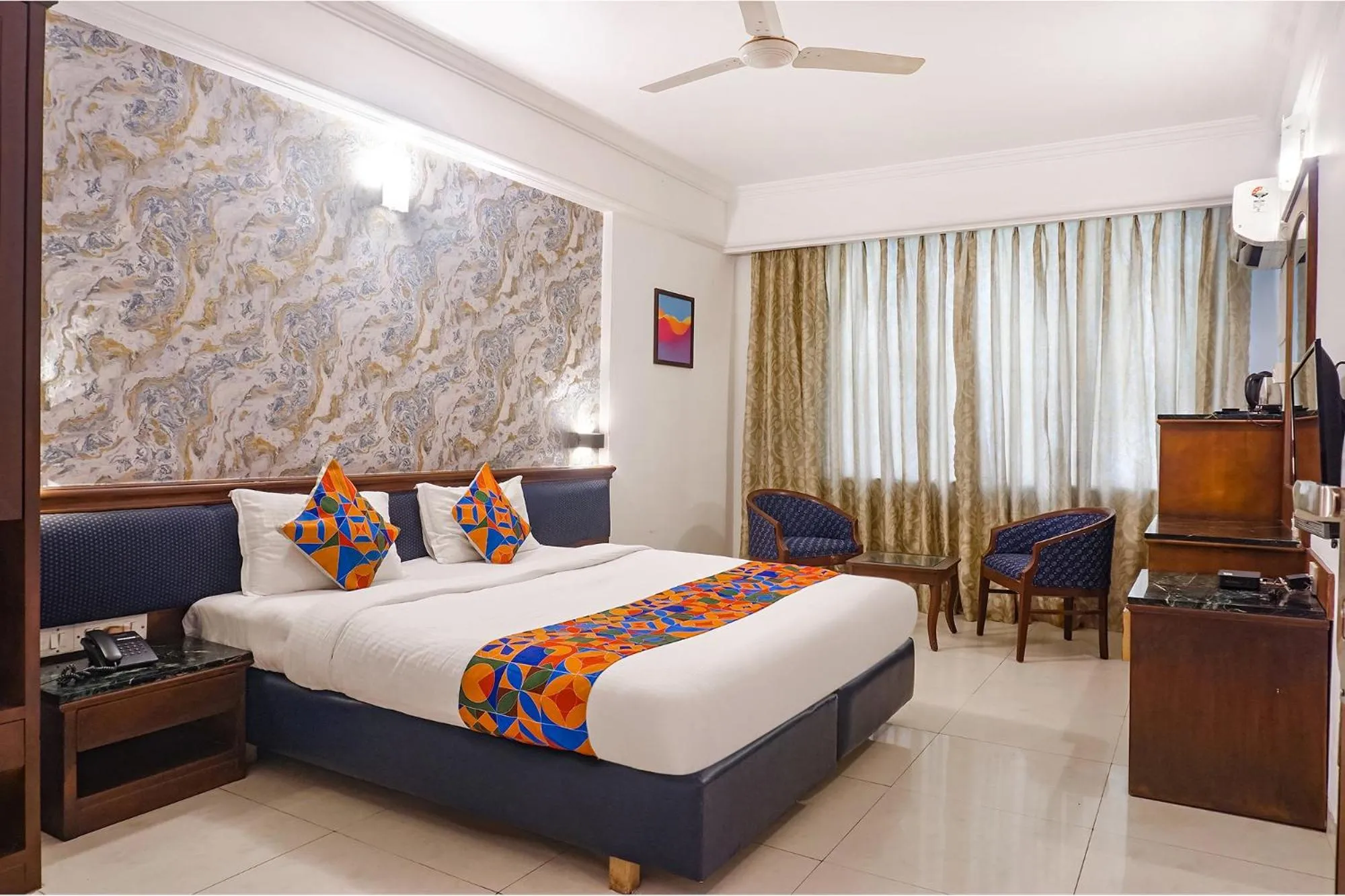 Bed in FabHotel Prime Golden Emerald - Nr St Mary's Church CNI